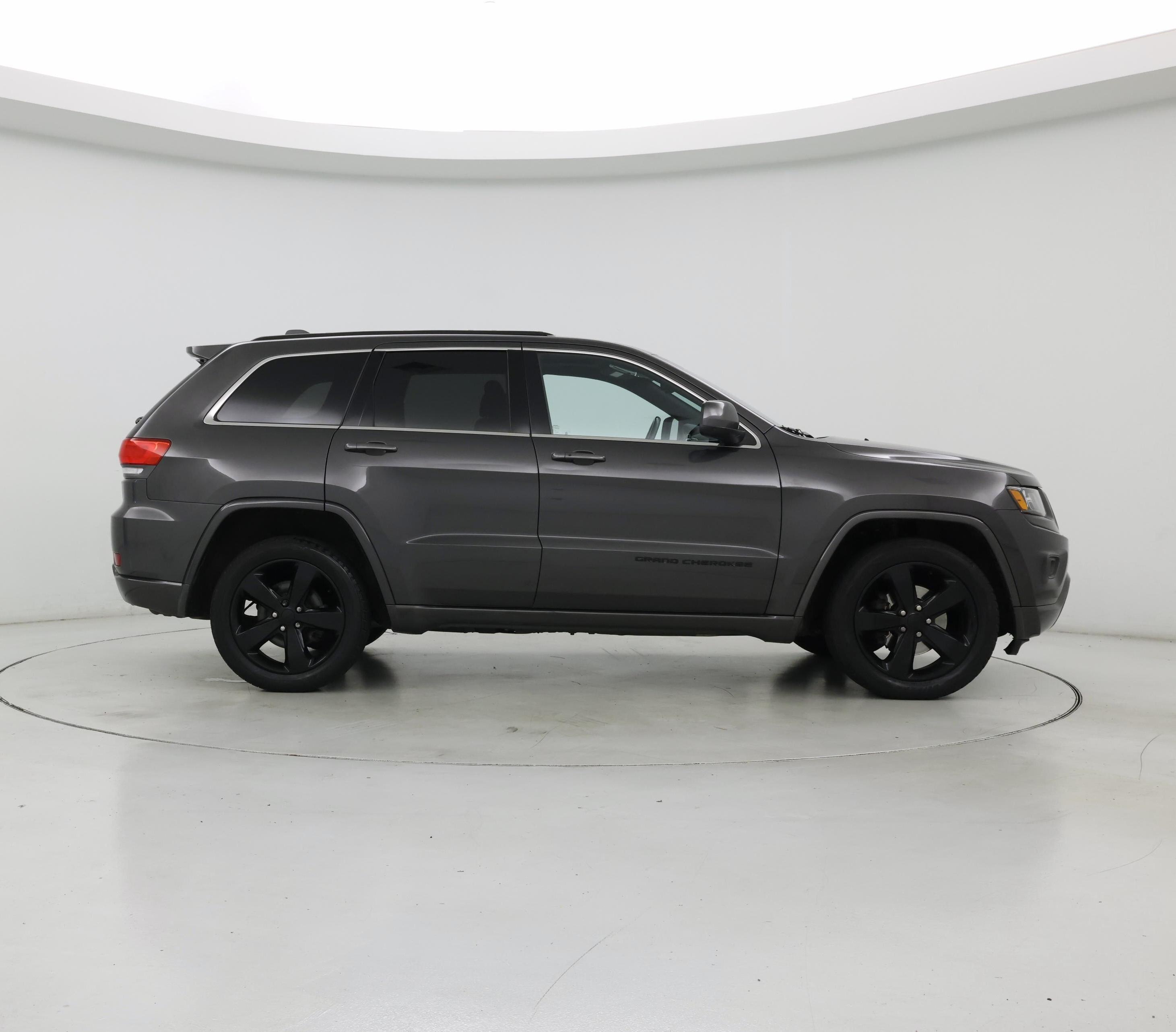 Thumbnail: 2015 Jeep Grand Cherokee - 7