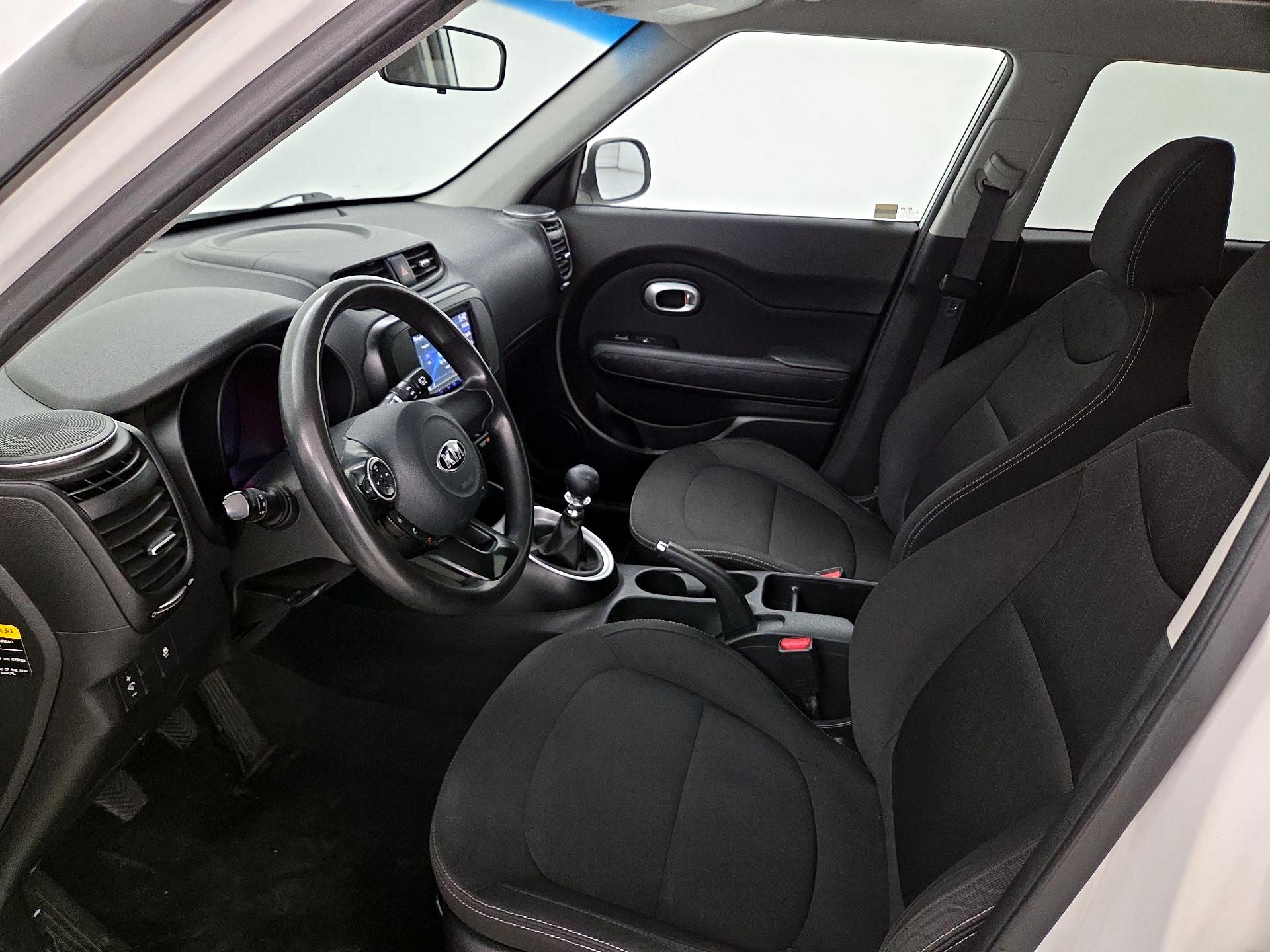 Thumbnail: 2018 Kia Soul - 11