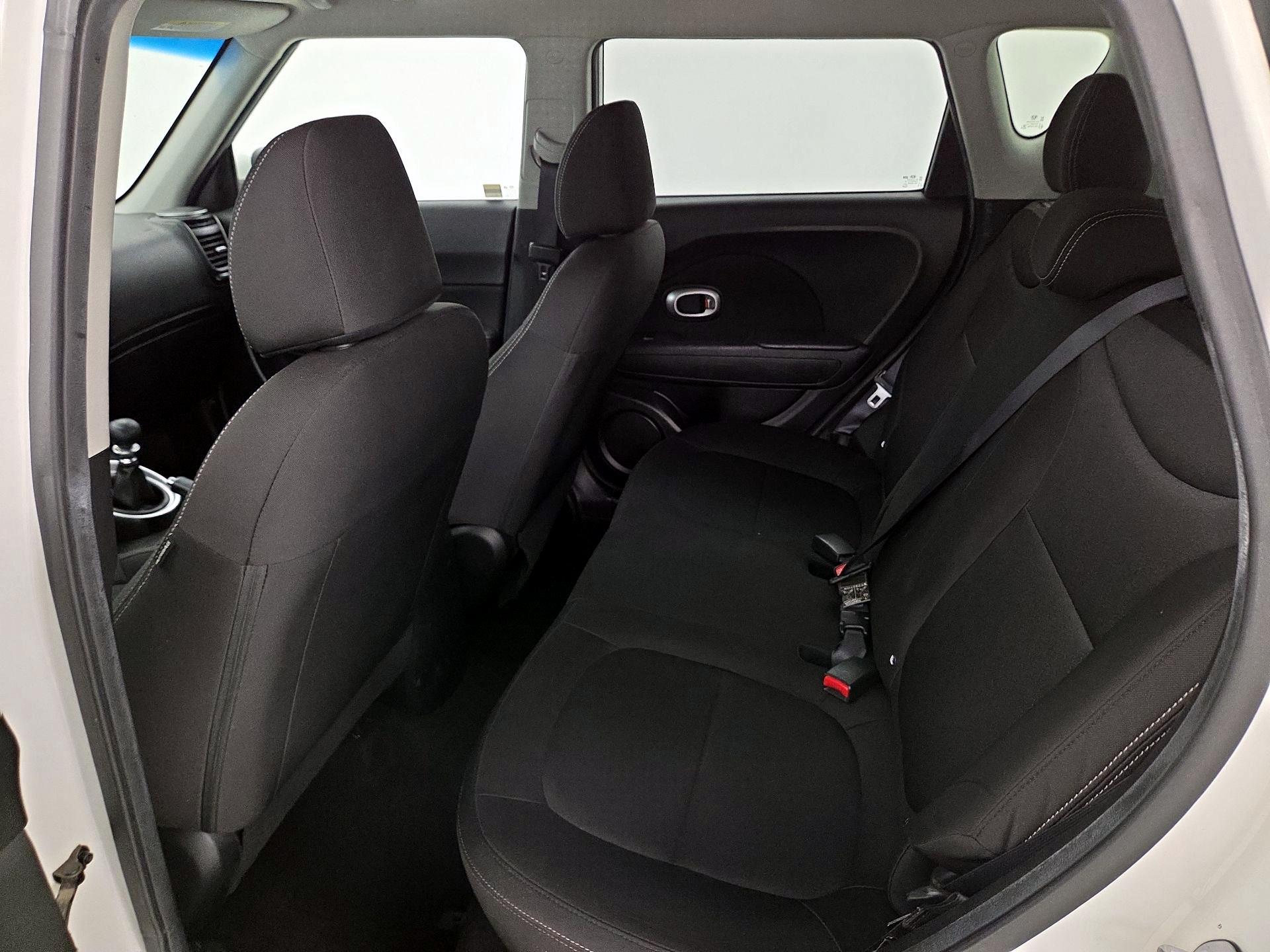 Thumbnail: 2018 Kia Soul - 18