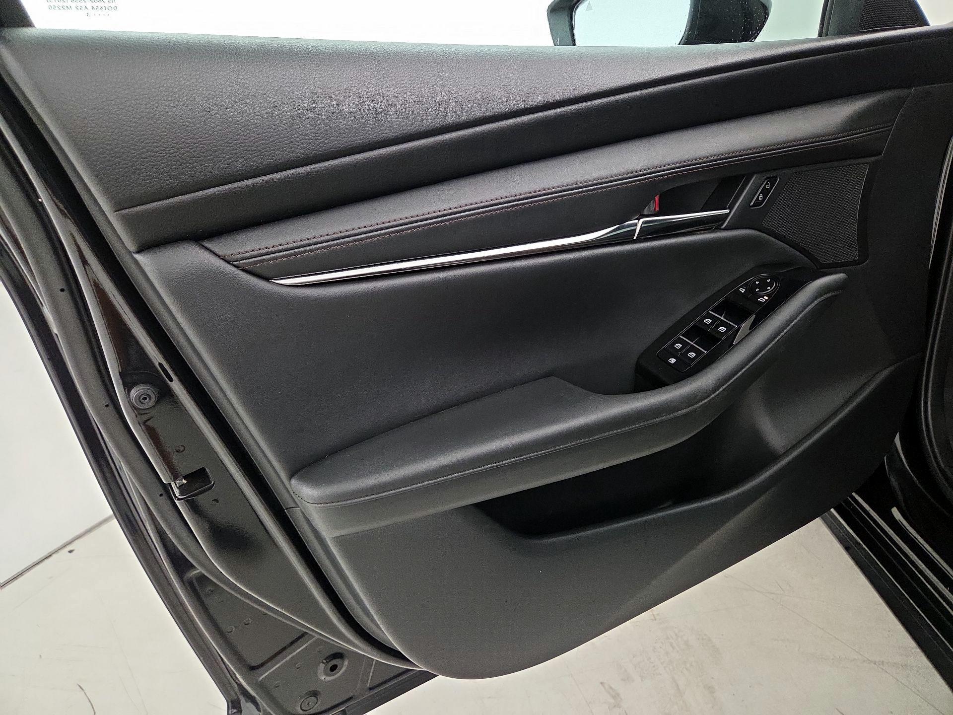 Thumbnail: 2023 Mazda Mazda3 - 12