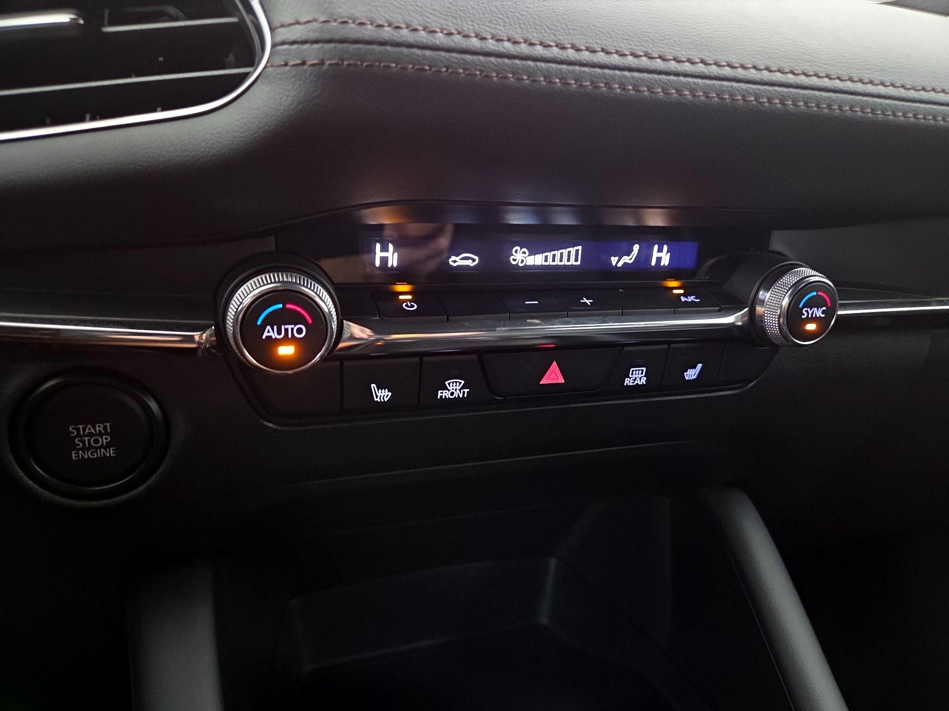 Thumbnail: 2023 Mazda Mazda3 - 16