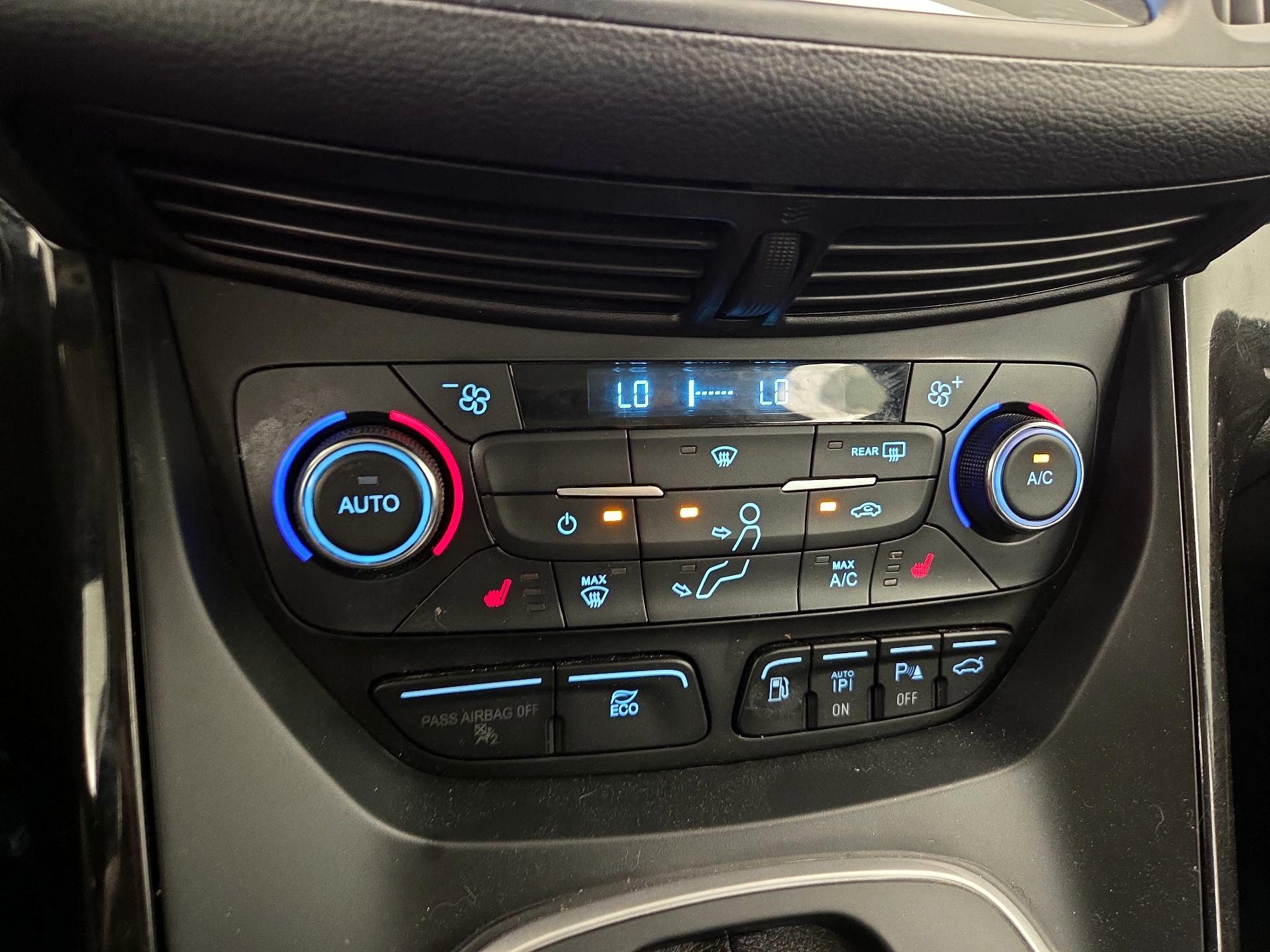 Thumbnail: 2017 Ford C-Max - 17