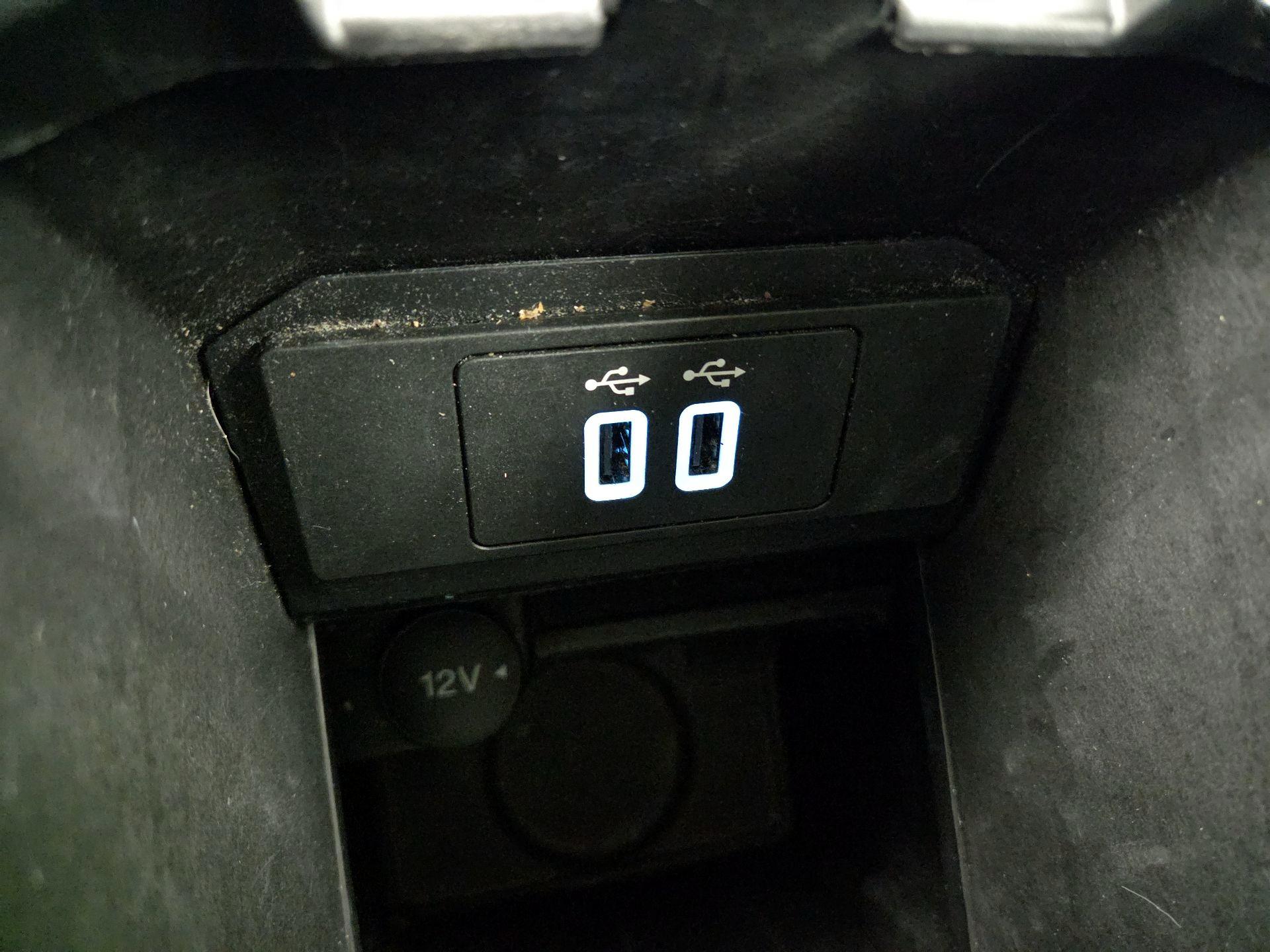 Thumbnail: 2017 Ford C-Max - 19