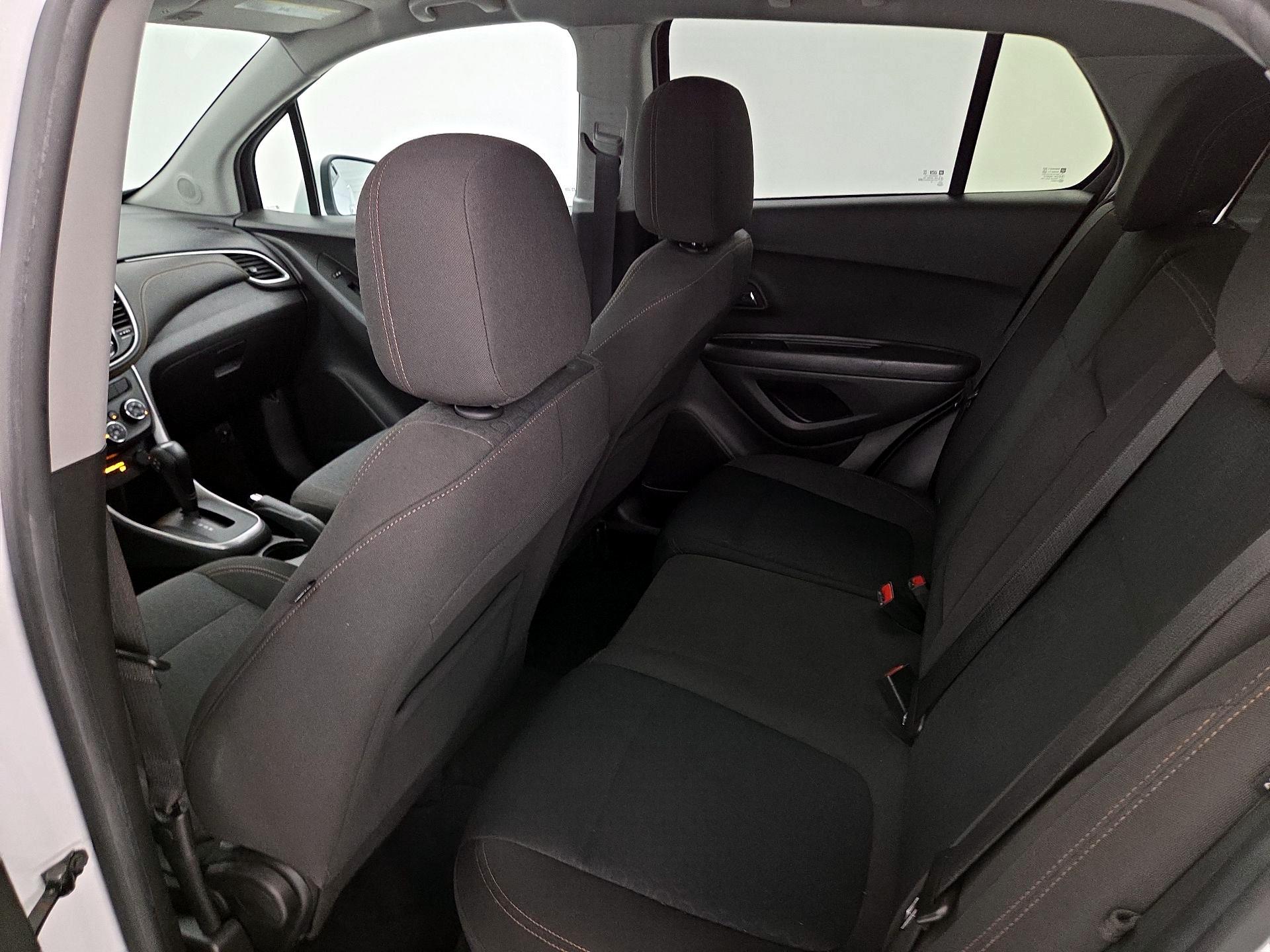 Thumbnail: 2022 Chevrolet Trax - 19