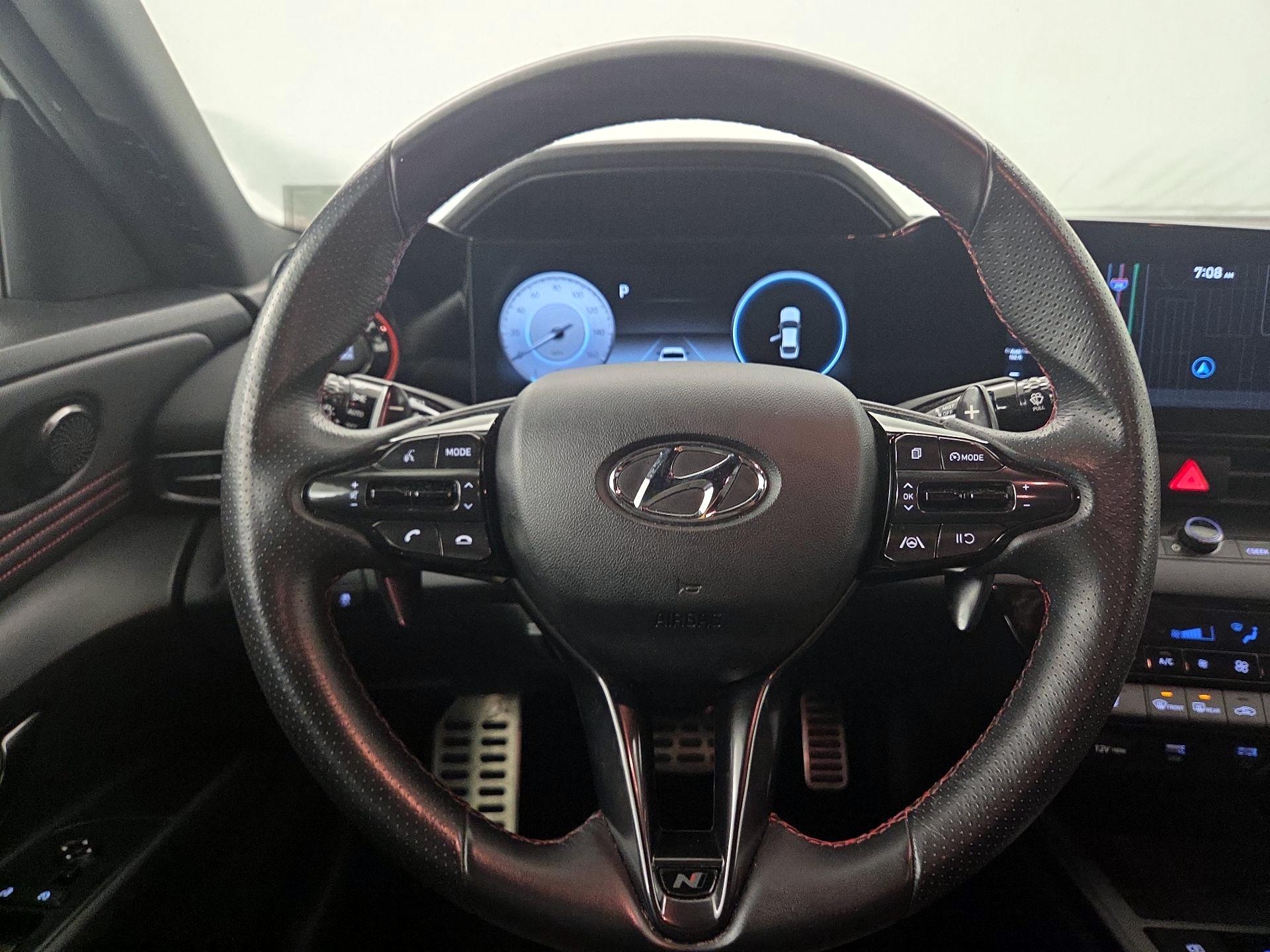 Thumbnail: 2023 Hyundai Elantra - 10