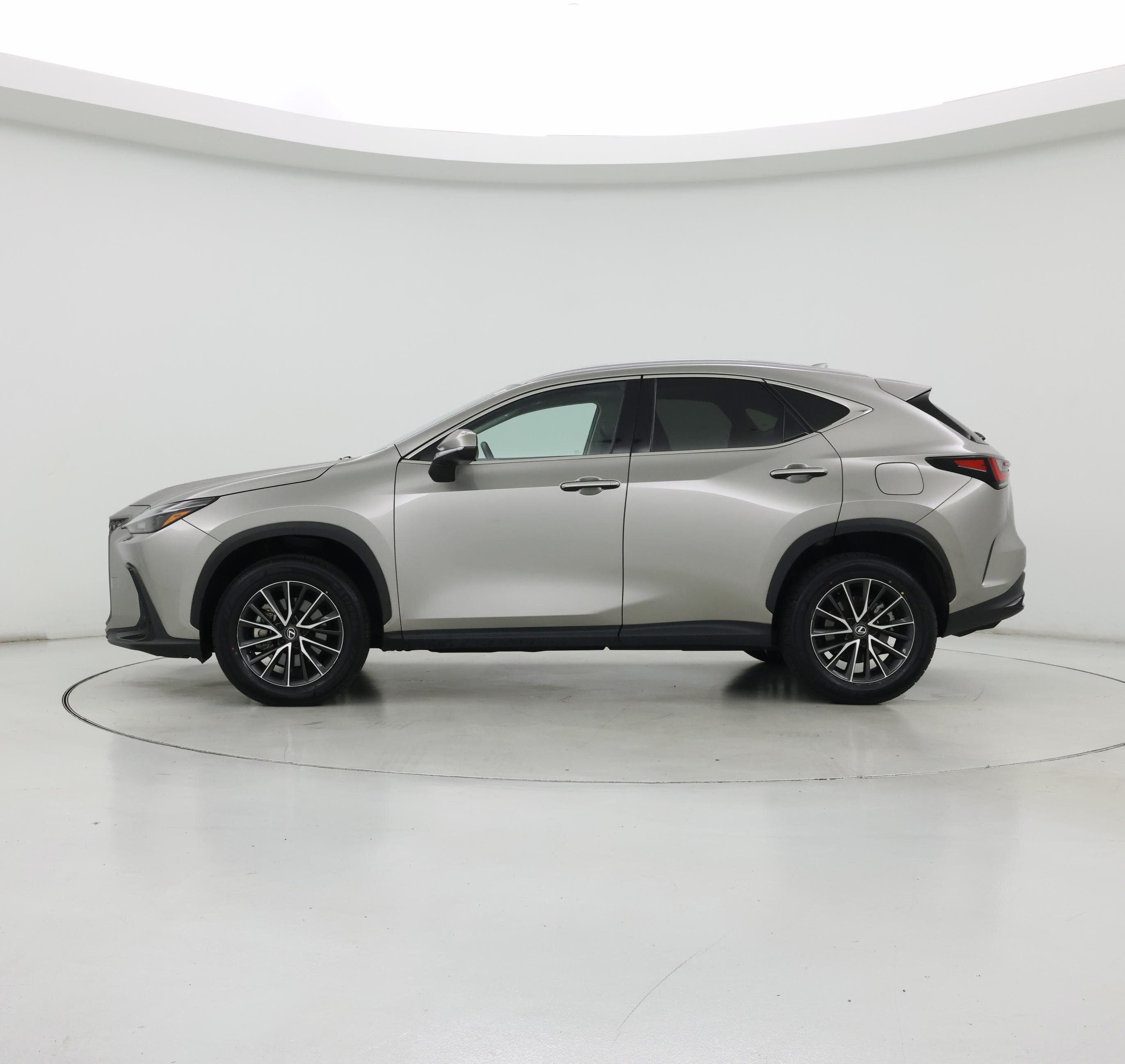 Thumbnail: 2024 Lexus NX - 3