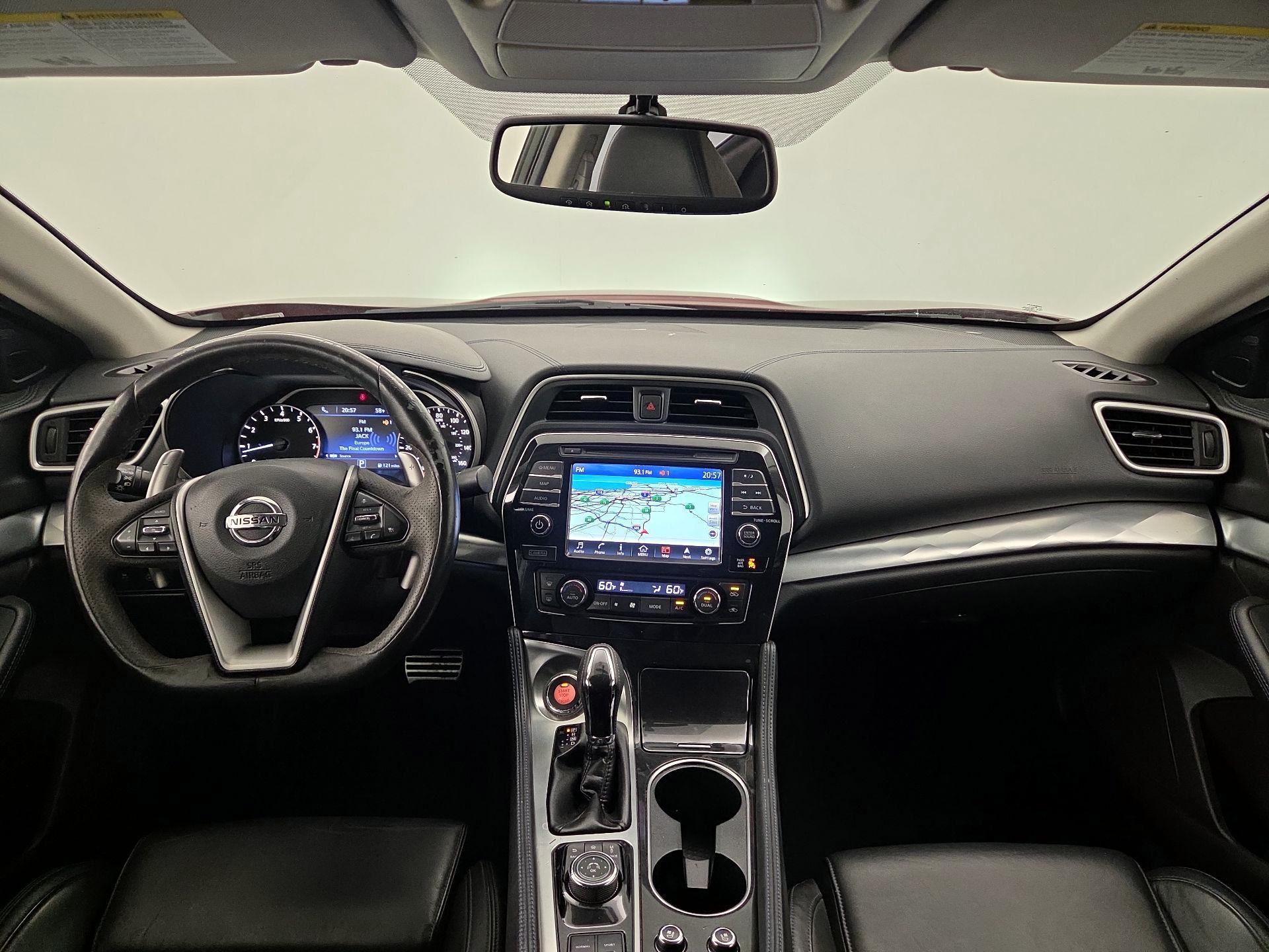 Thumbnail: 2016 Nissan Maxima - 9