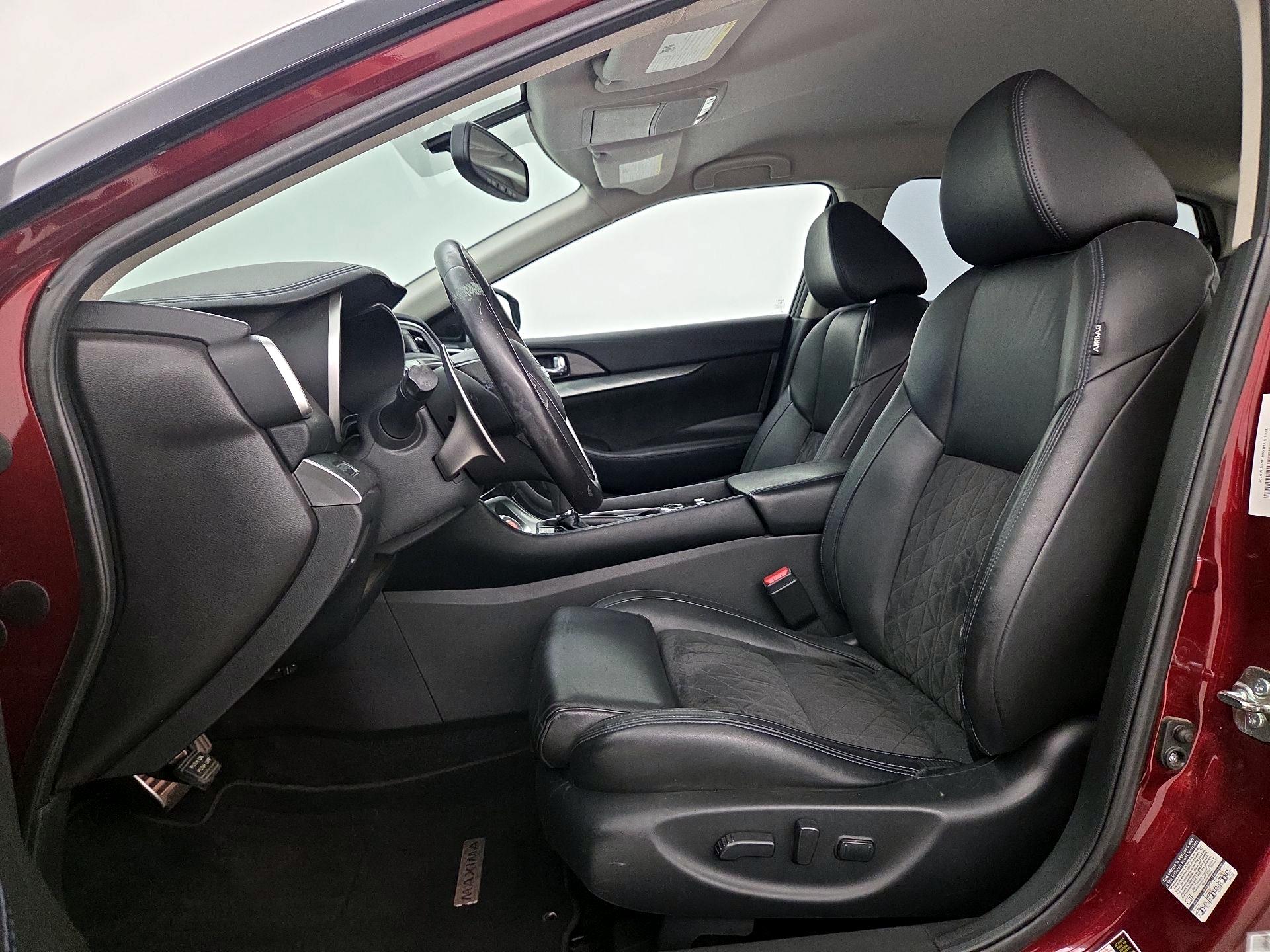 Thumbnail: 2016 Nissan Maxima - 11