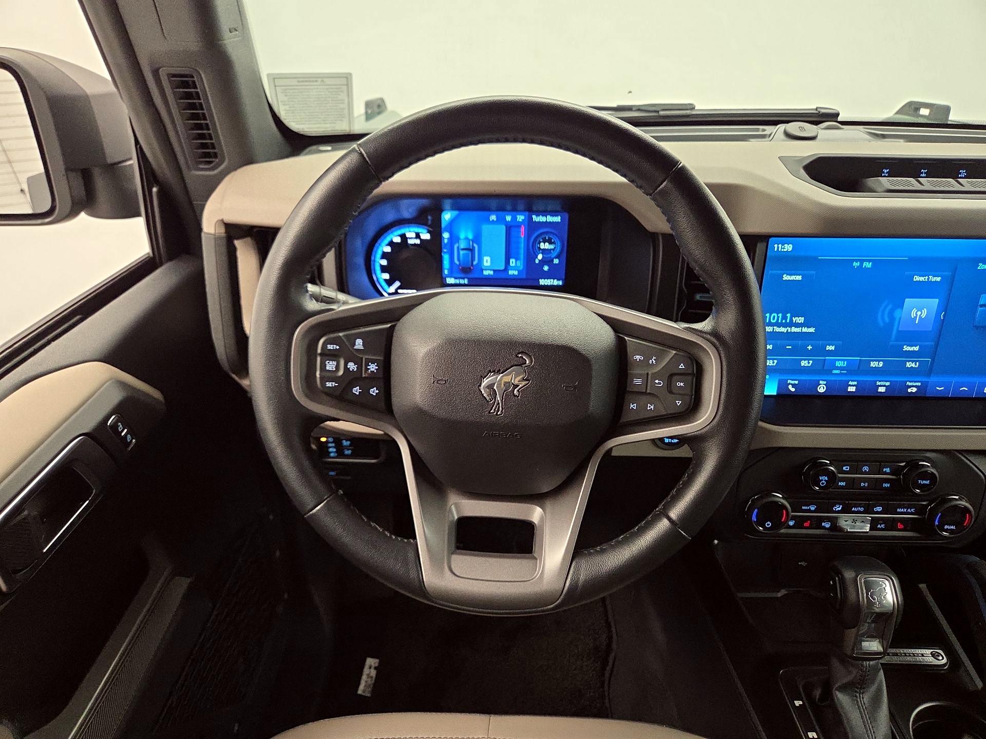 Thumbnail: 2023 Ford Bronco - 10