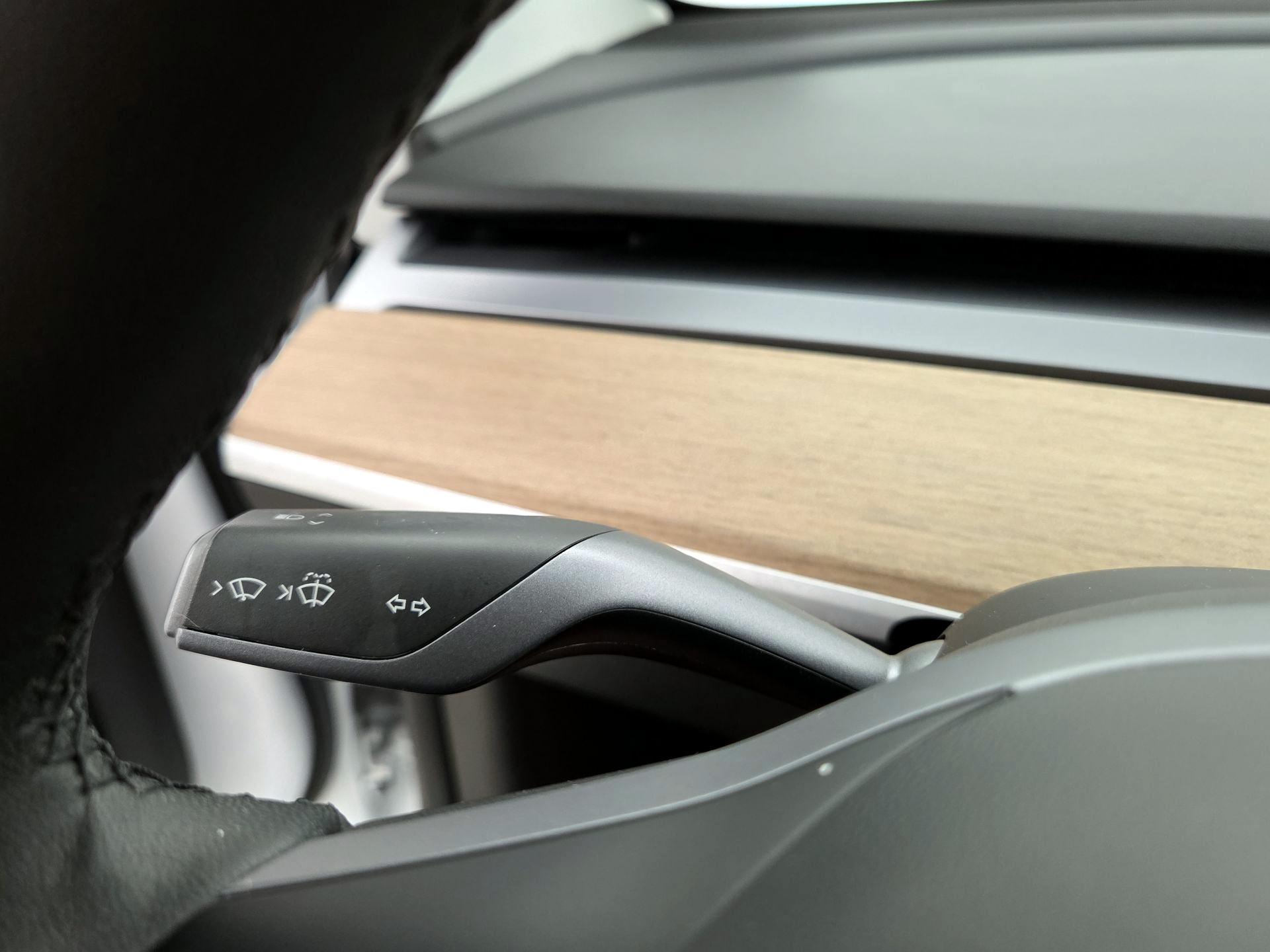 Thumbnail: 2021 Tesla Model 3 - 13