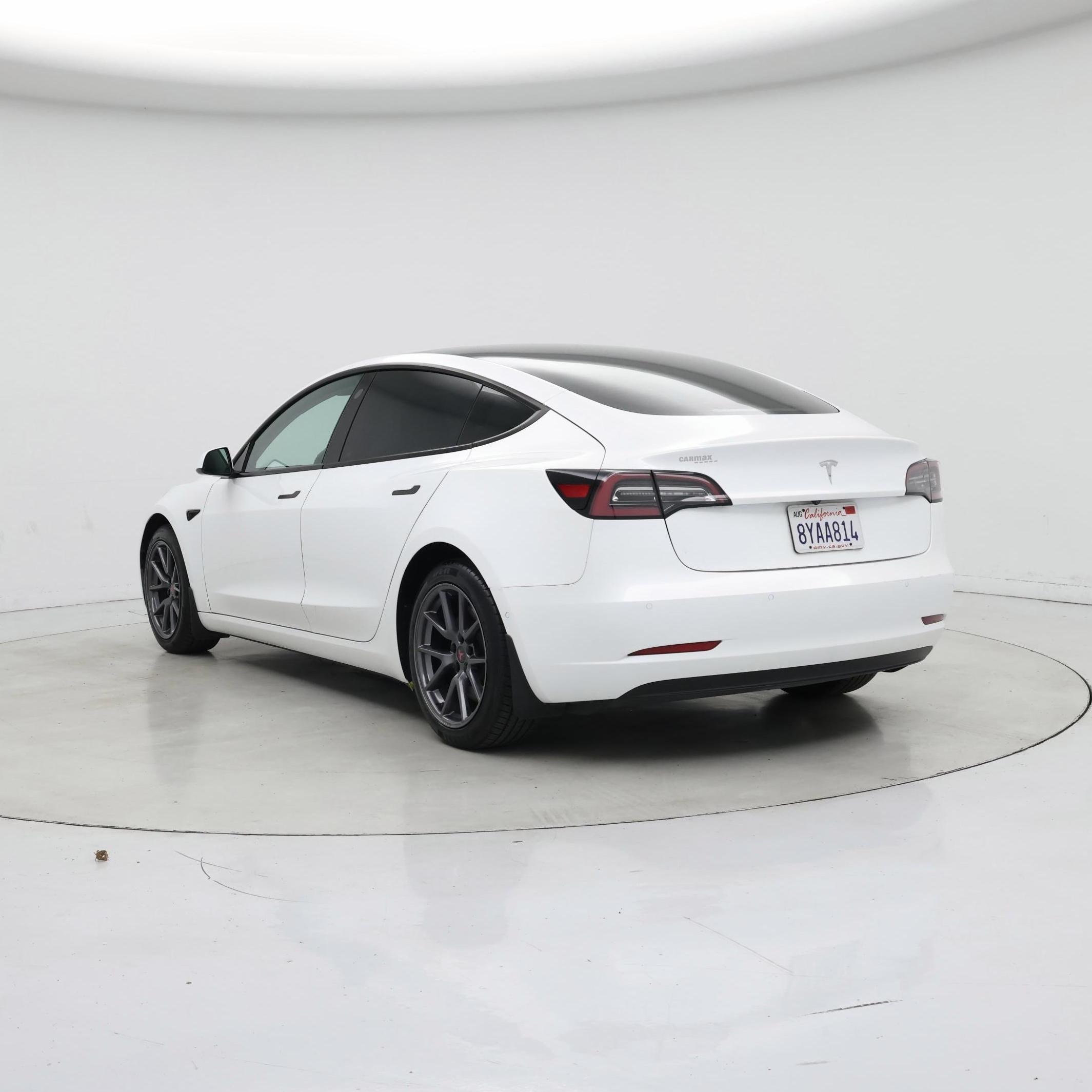 Thumbnail: 2021 Tesla Model 3 - 2