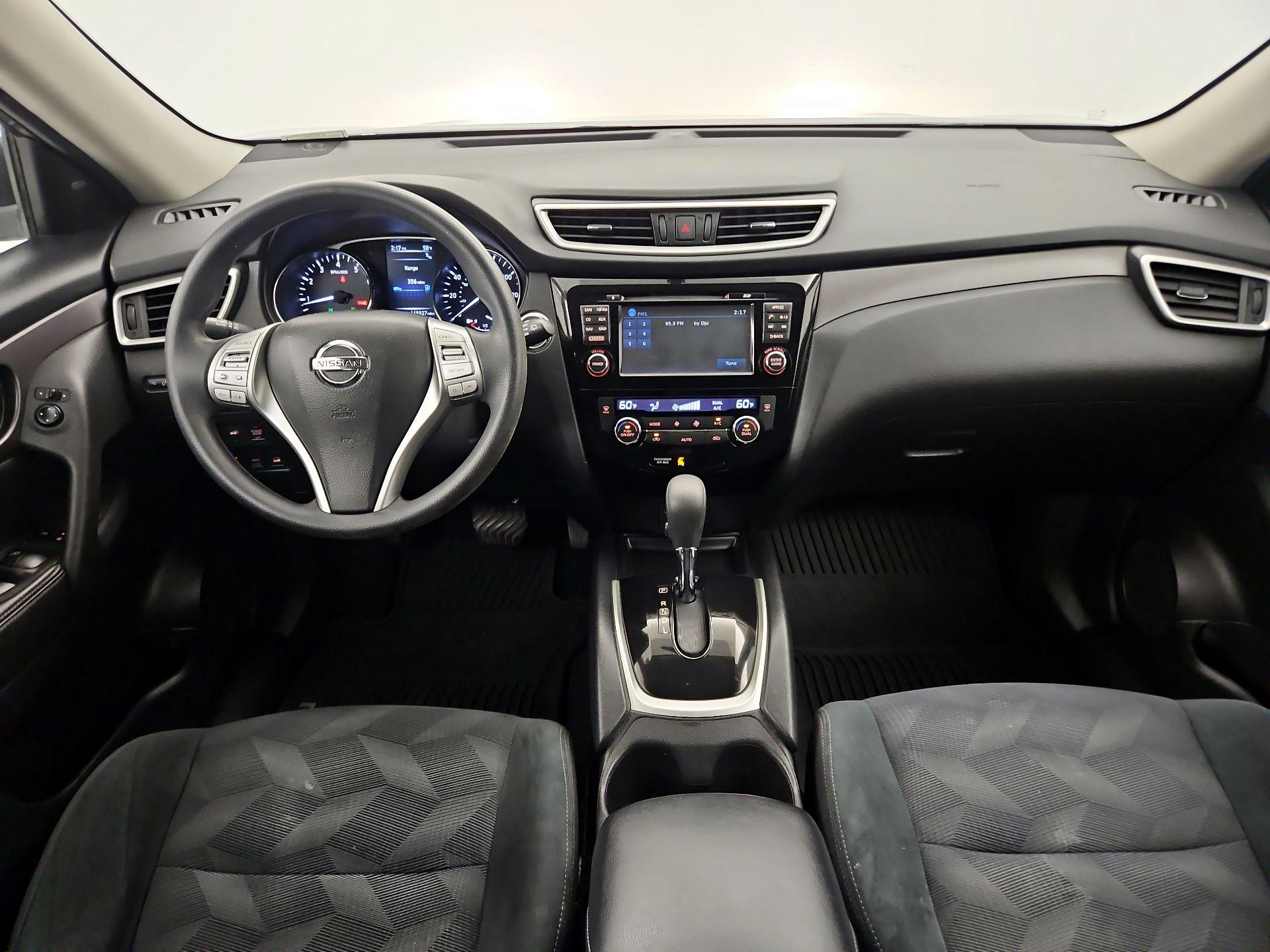 Thumbnail: 2016 Nissan Rogue - 9