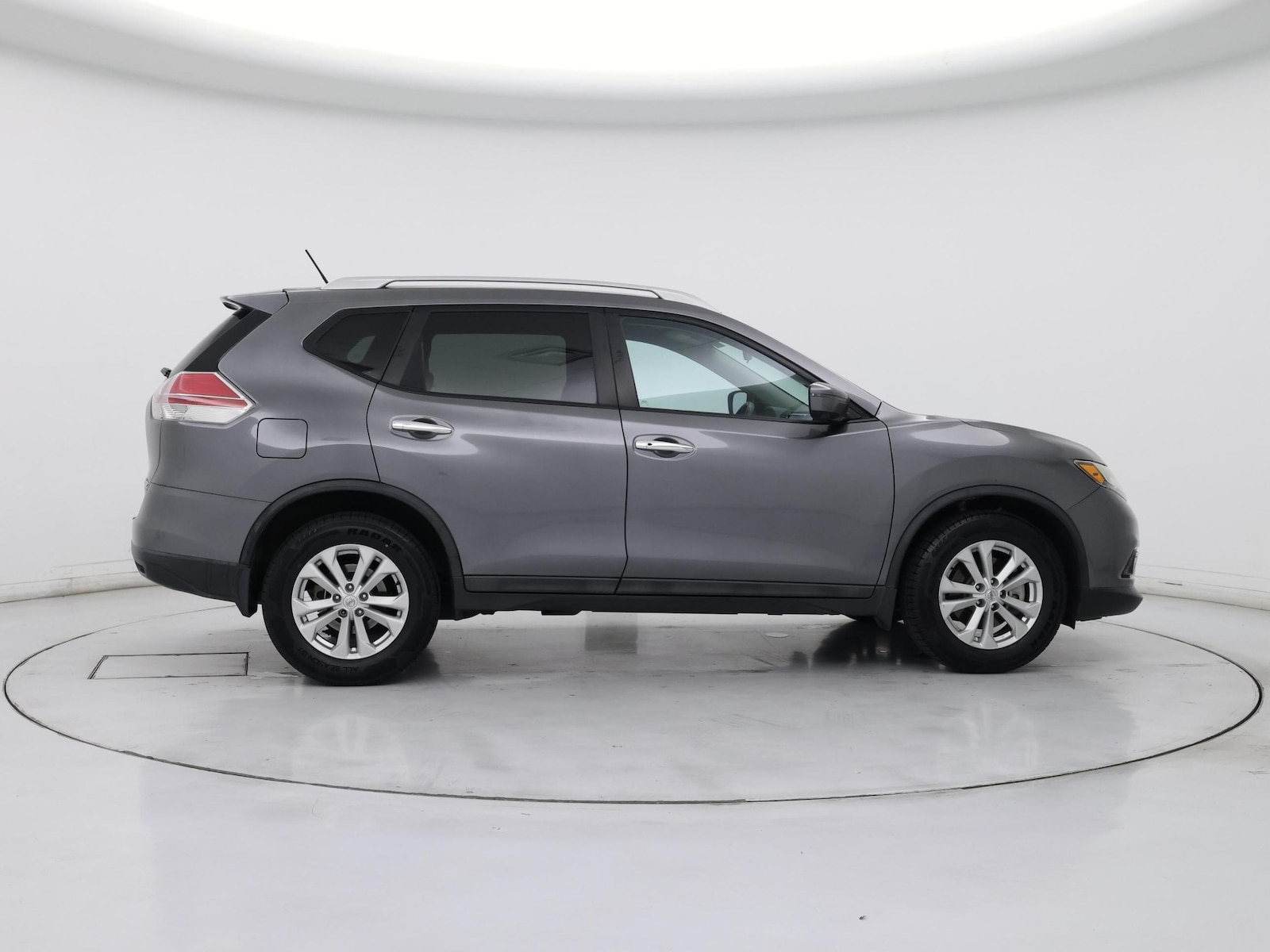 2016 Nissan Rogue SV - Photo 8