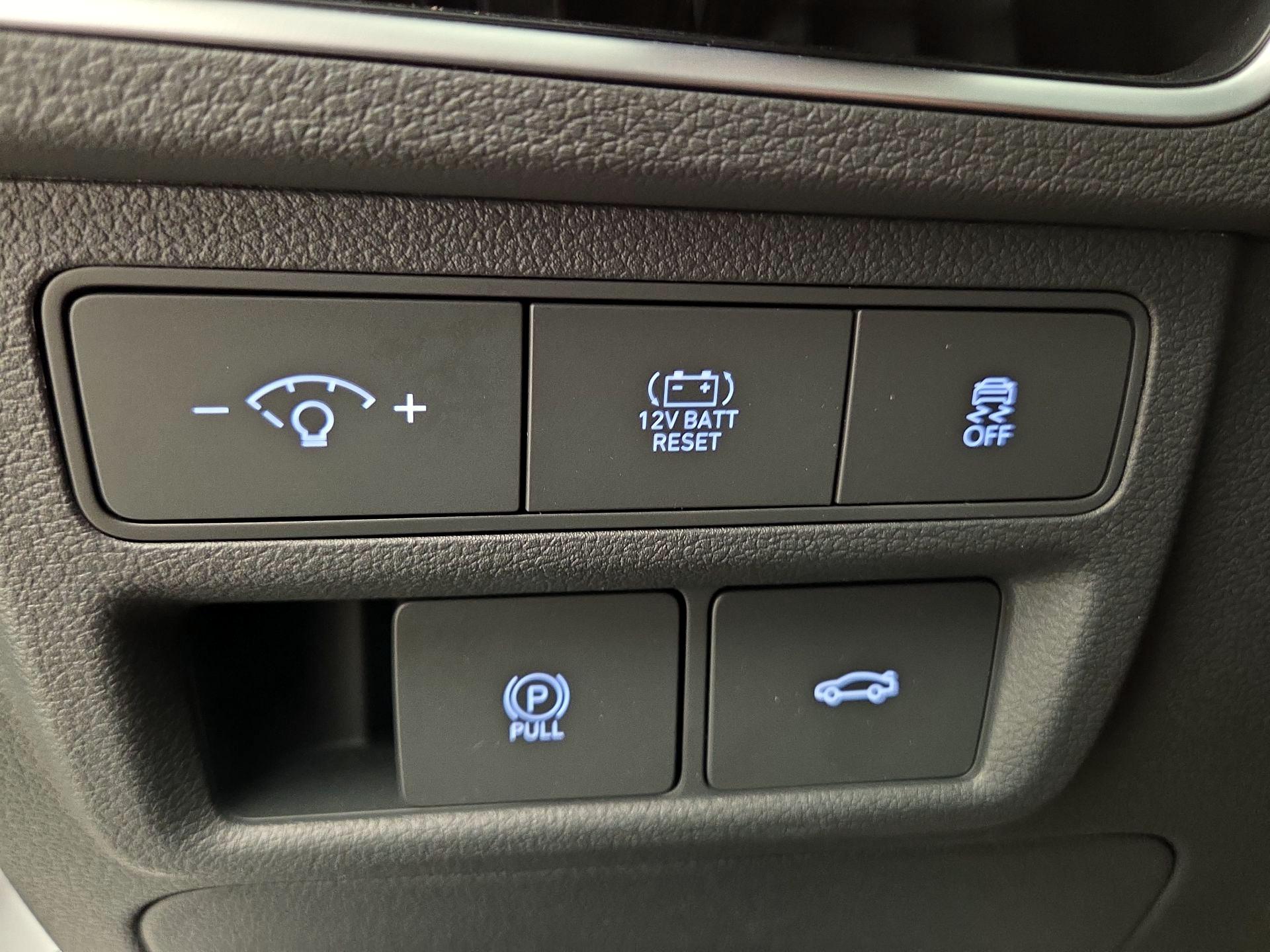 Thumbnail: 2024 Hyundai Sonata - 13