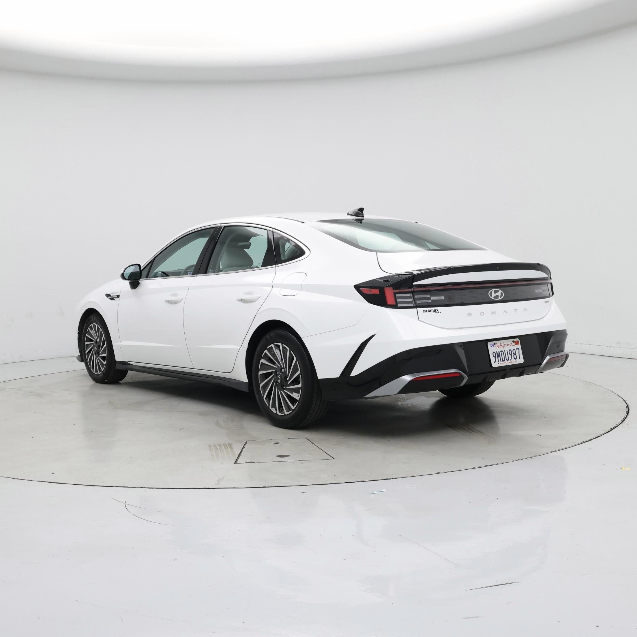 Thumbnail: 2024 Hyundai Sonata - 2