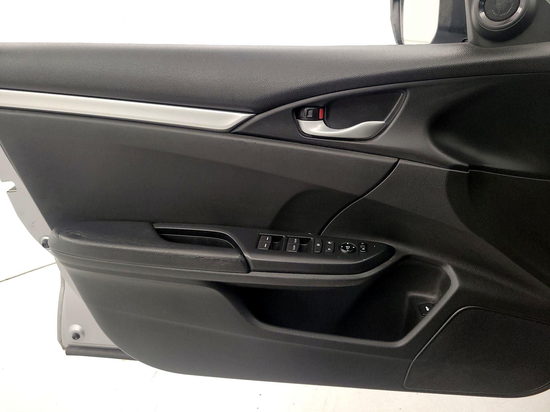 Thumbnail: 2019 Honda Civic - 12