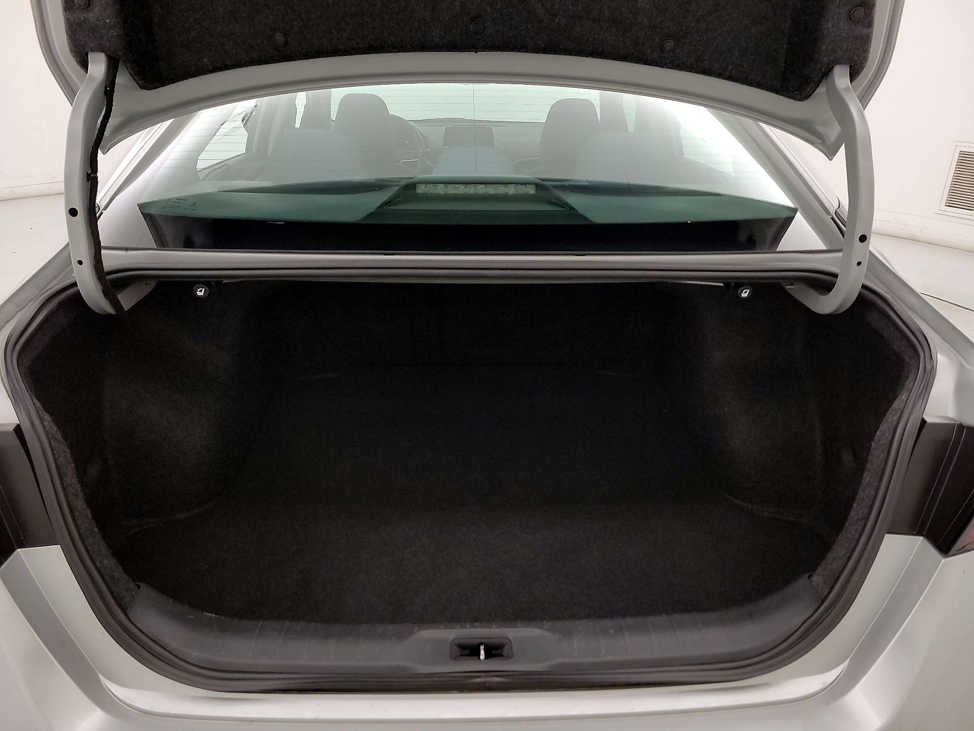 Thumbnail: 2019 Nissan Altima - 20