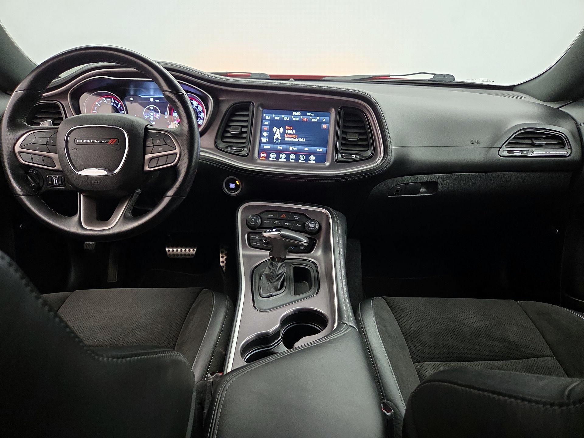 Thumbnail: 2021 Dodge Challenger - 9