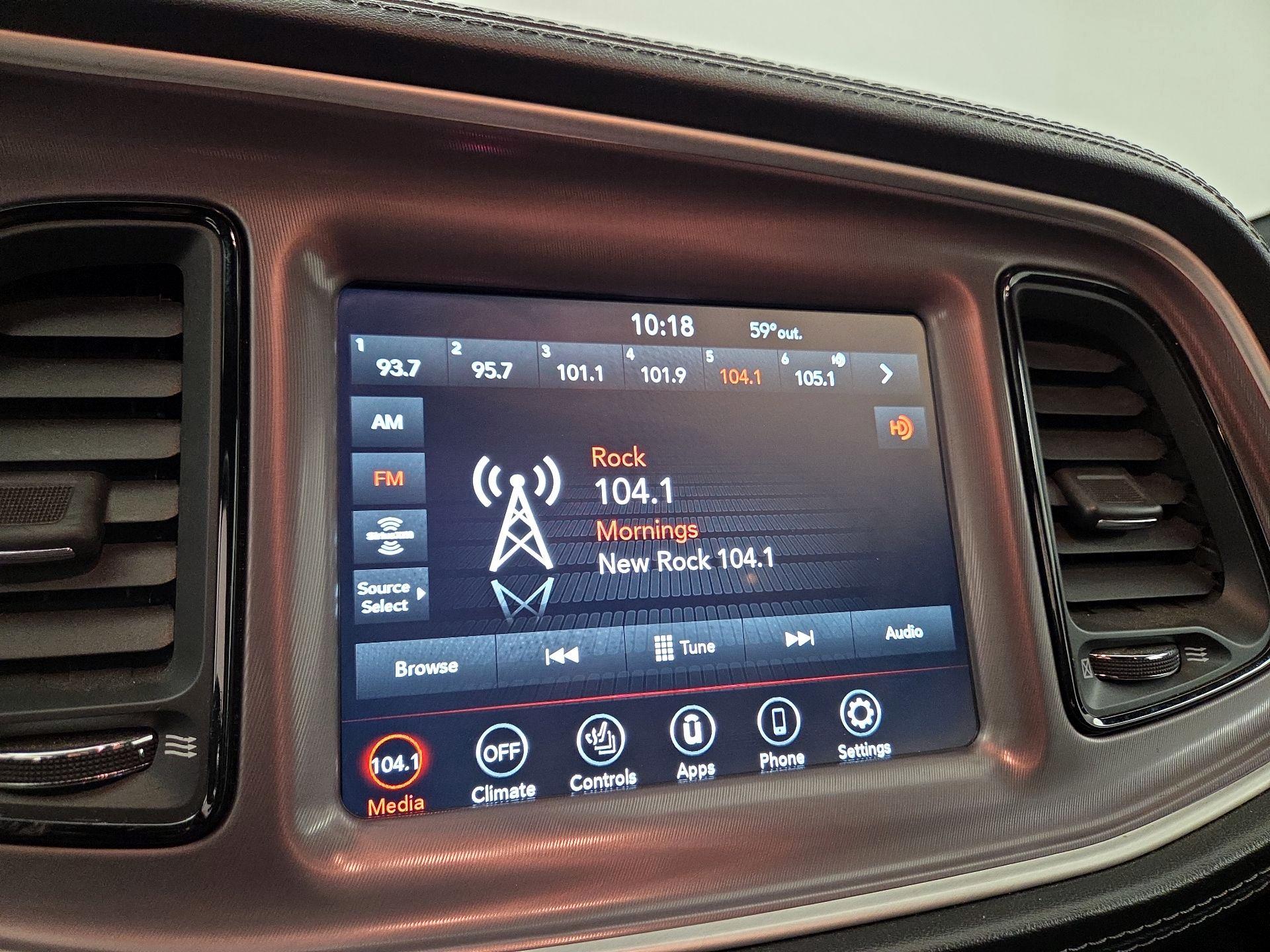 Thumbnail: 2021 Dodge Challenger - 15