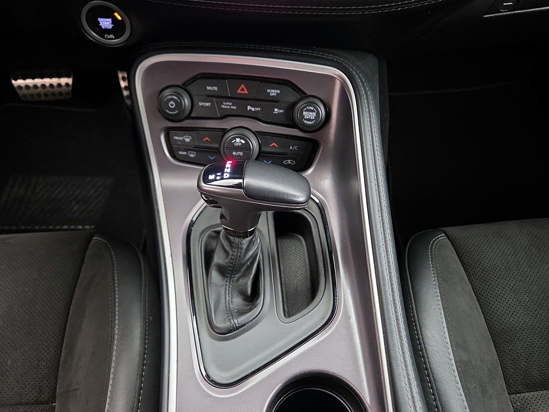 Thumbnail: 2021 Dodge Challenger - 17