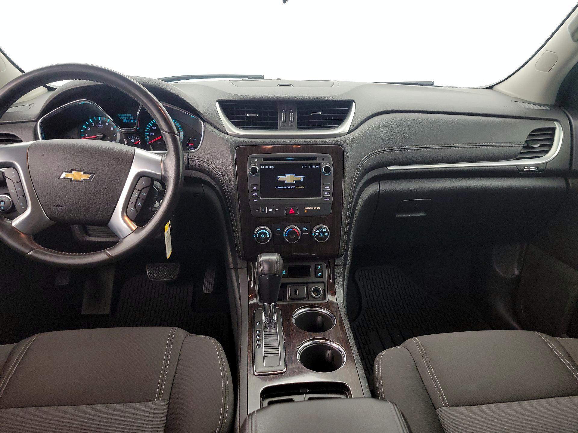 Thumbnail: 2017 Chevrolet Traverse - 9