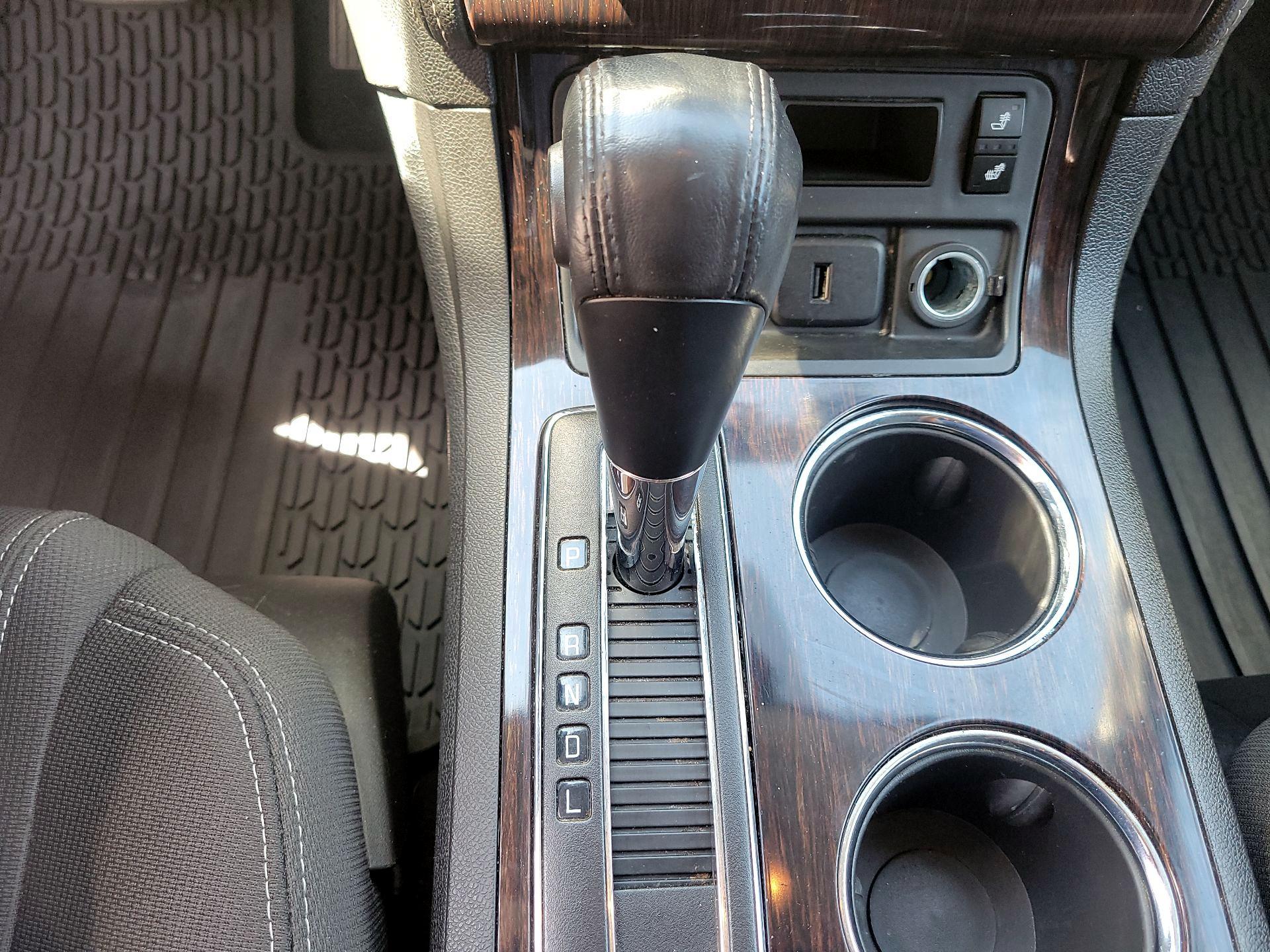 Thumbnail: 2017 Chevrolet Traverse - 17