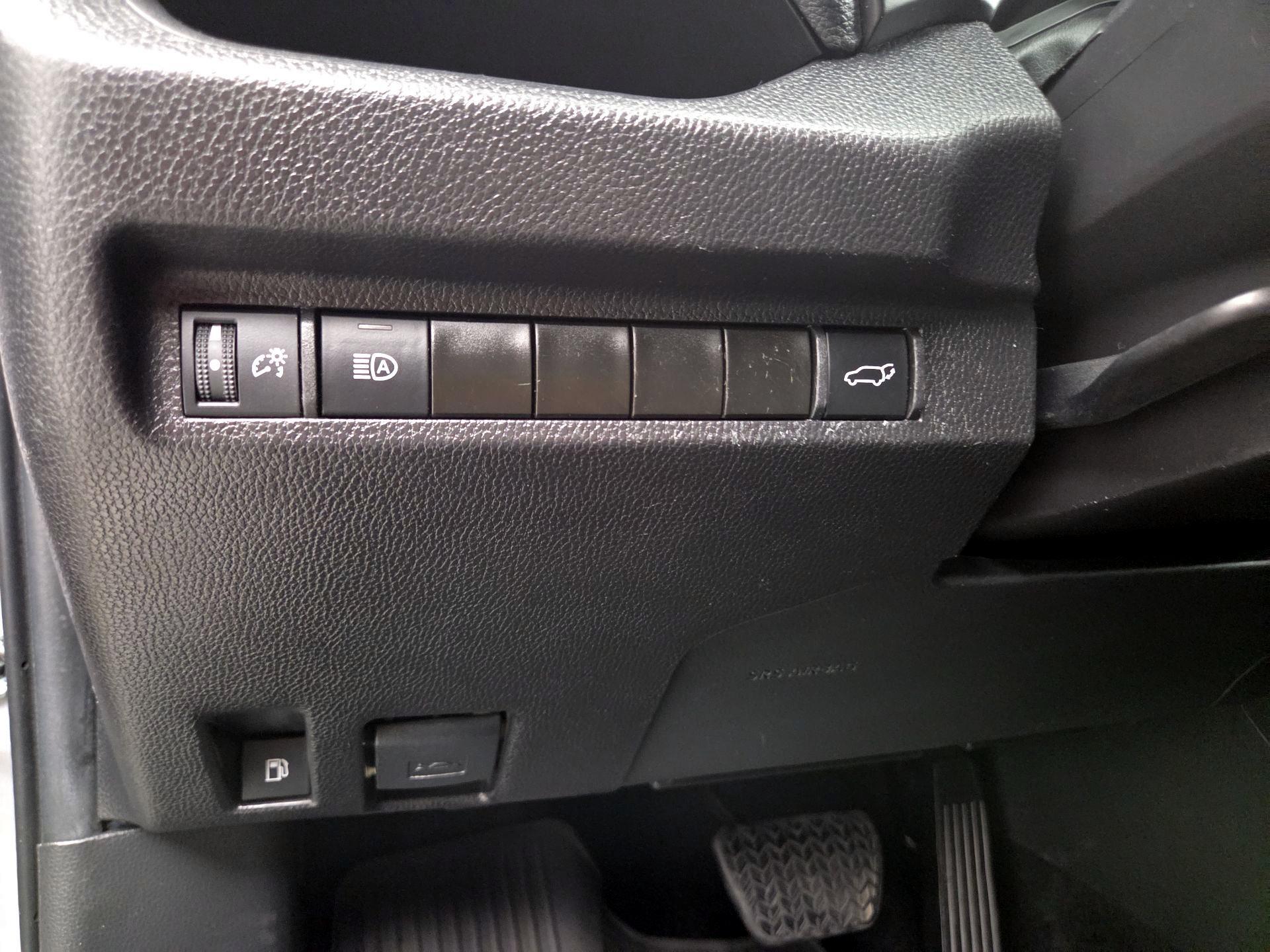 Thumbnail: 2024 Toyota RAV4 - 13