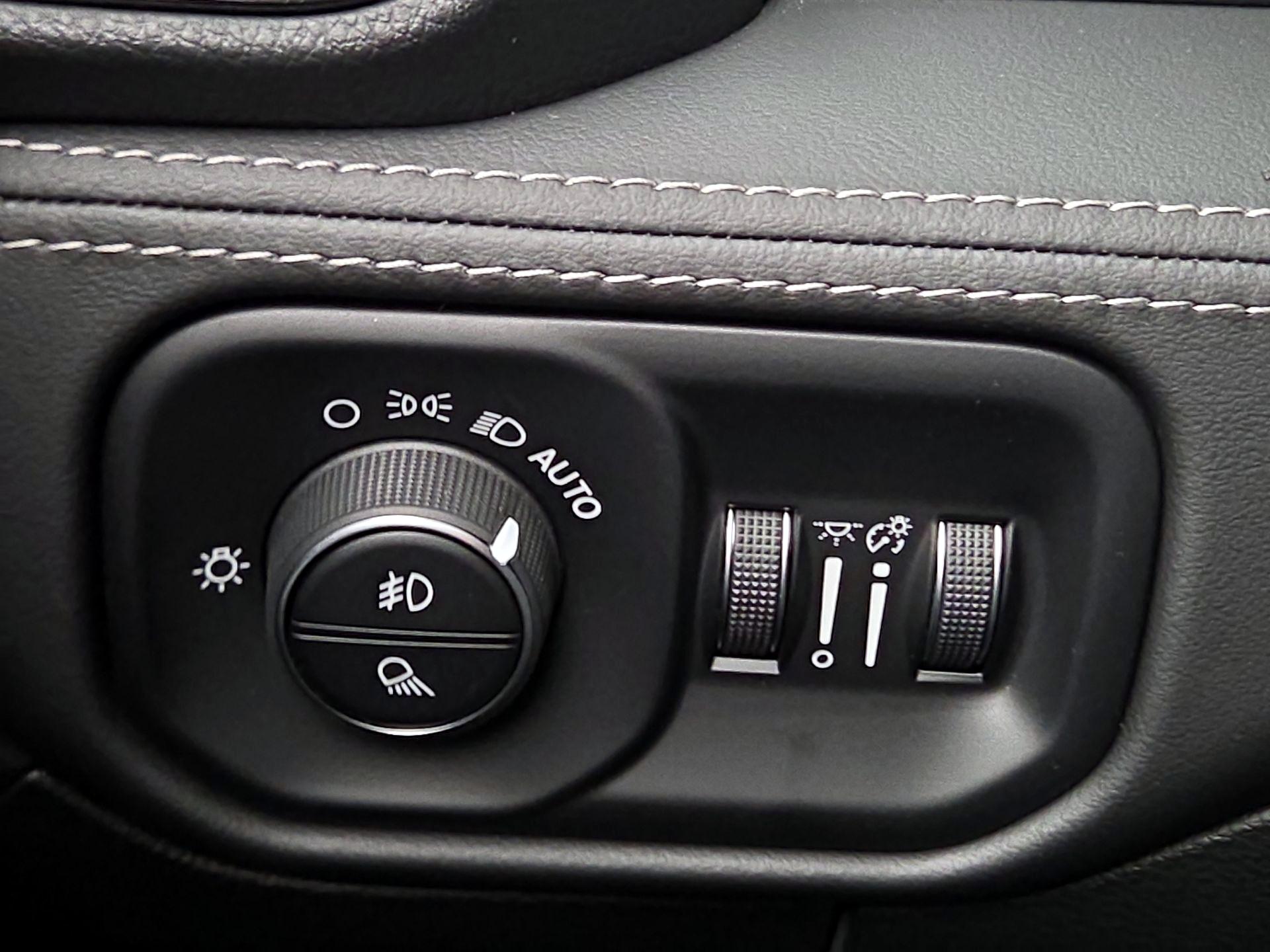 Thumbnail: 2022 RAM 1500 - 13