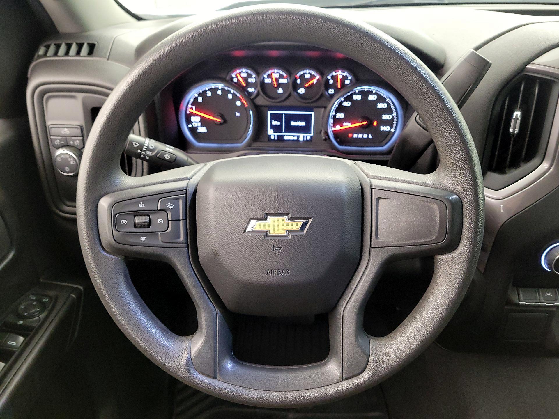 Thumbnail: 2022 Chevrolet Silverado 1500 - 10