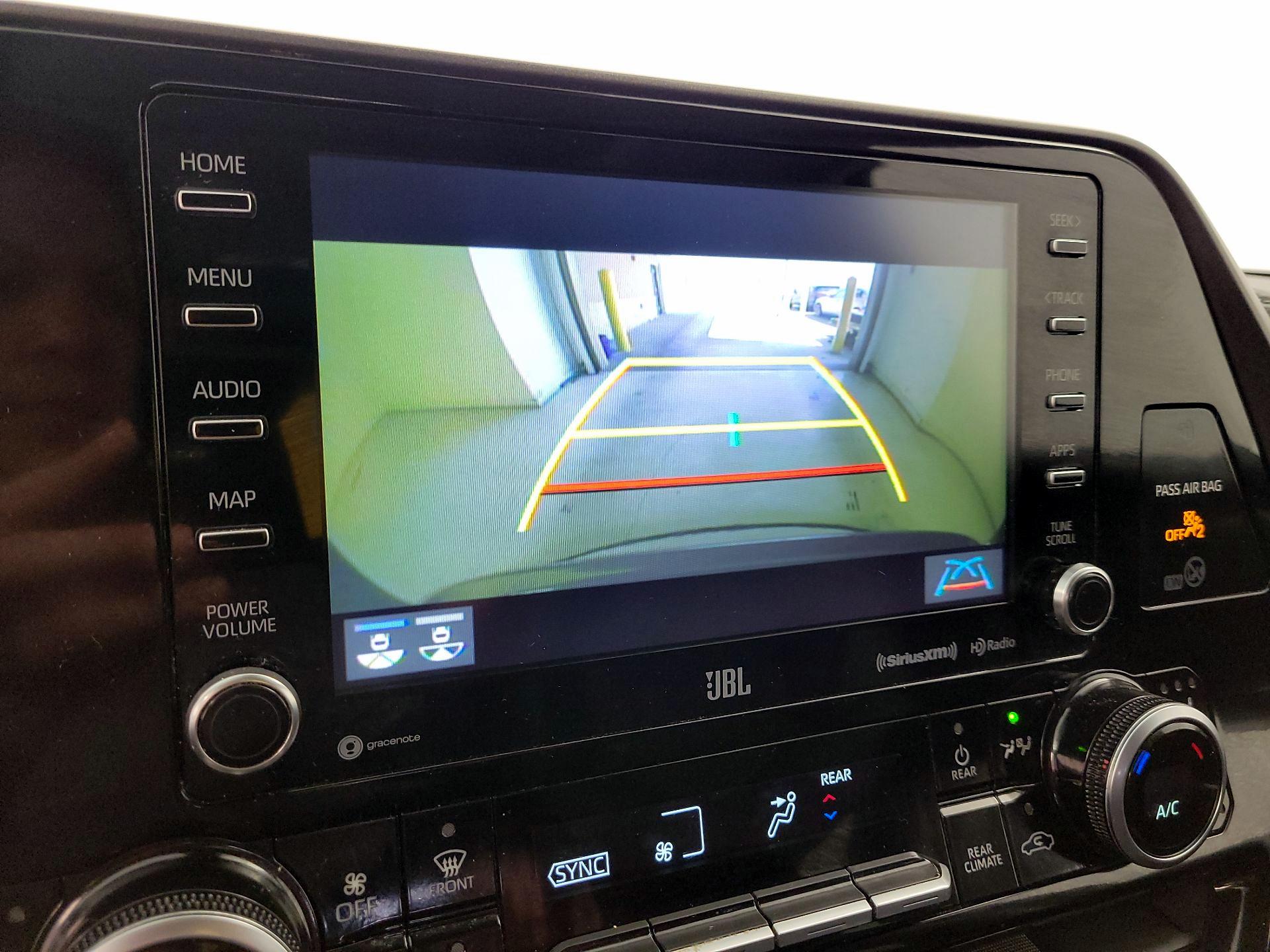 Thumbnail: 2021 Toyota Highlander - 15