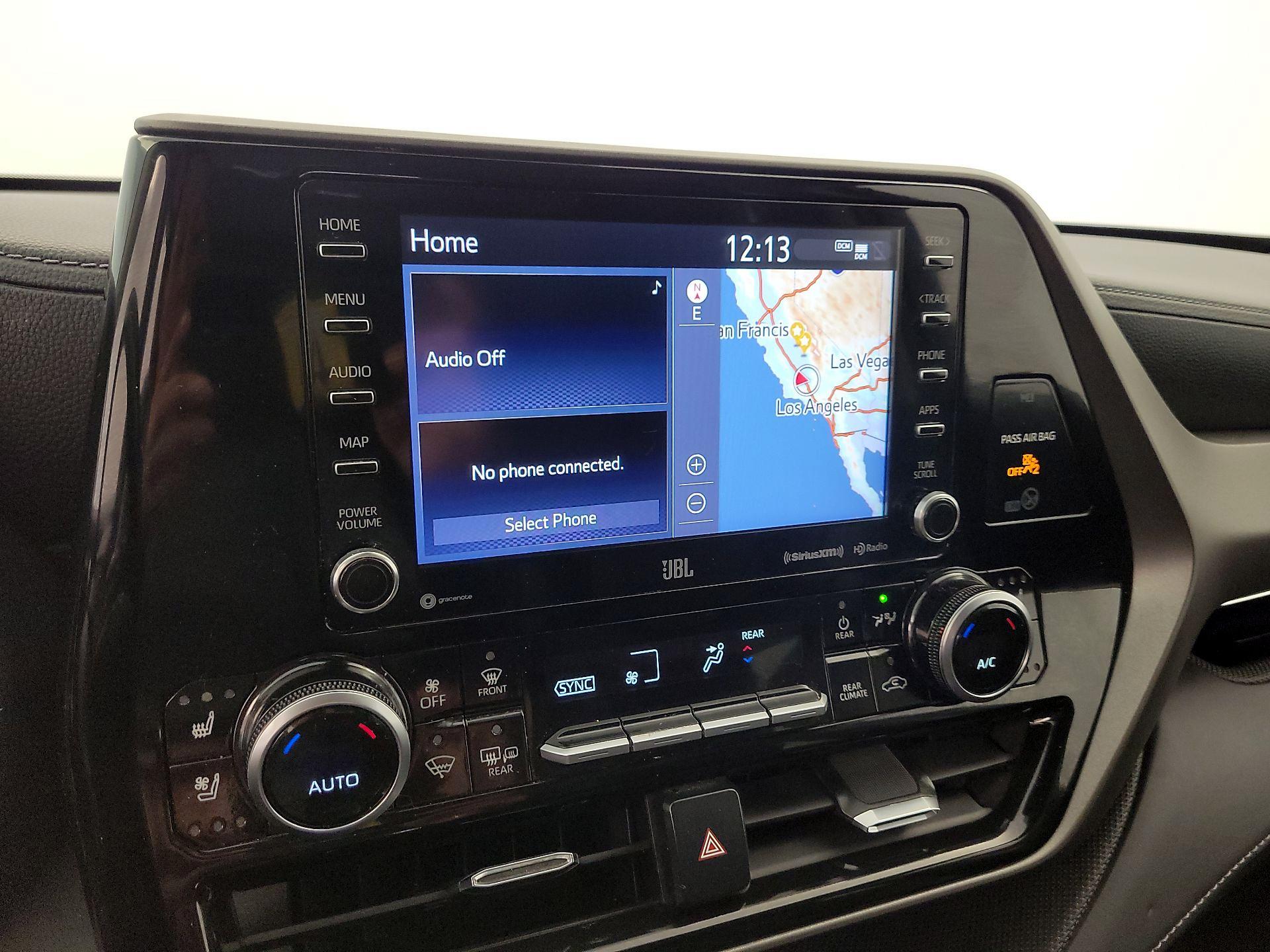 Thumbnail: 2021 Toyota Highlander - 16