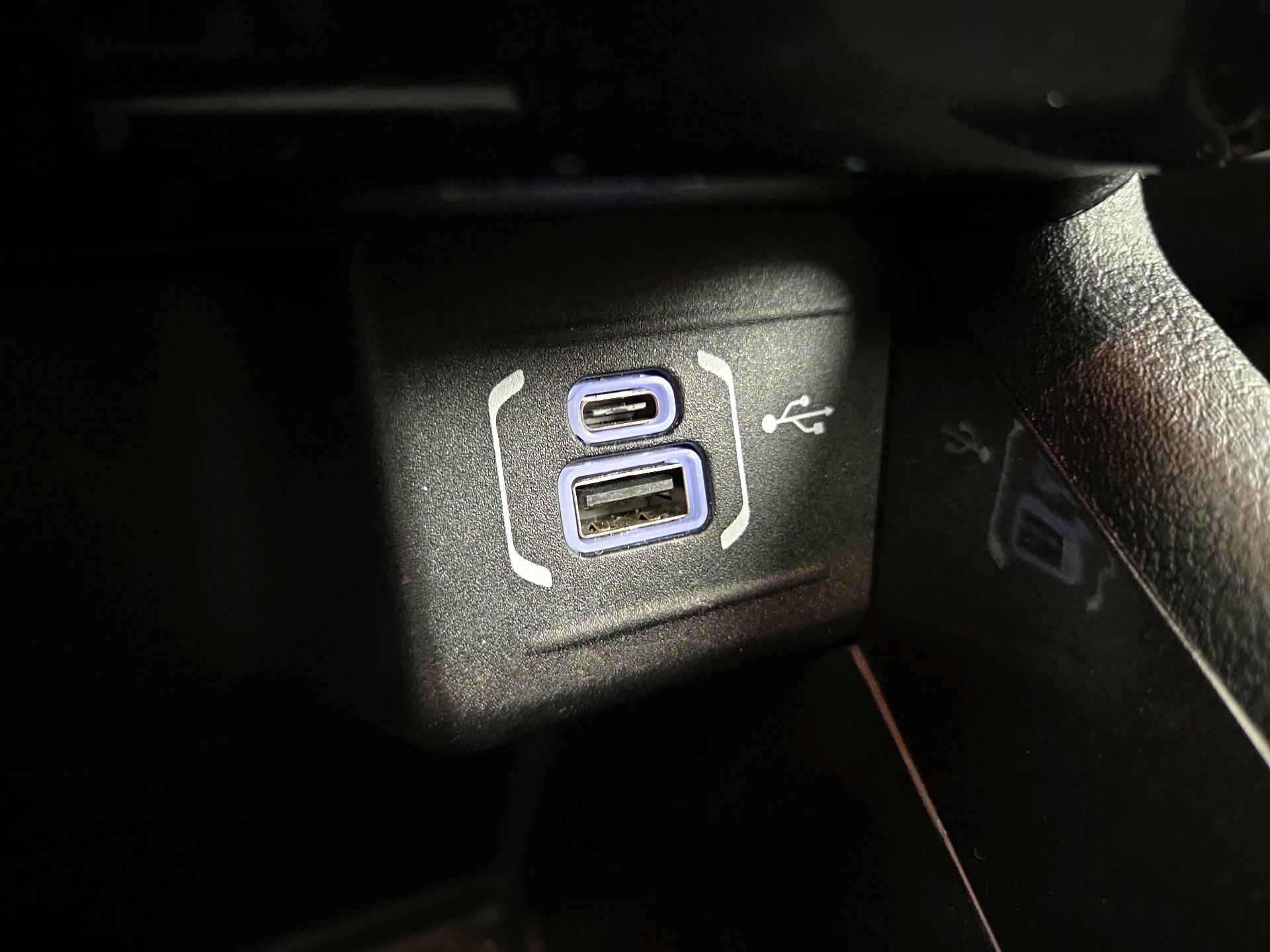 Thumbnail: 2023 Jeep Compass - 18