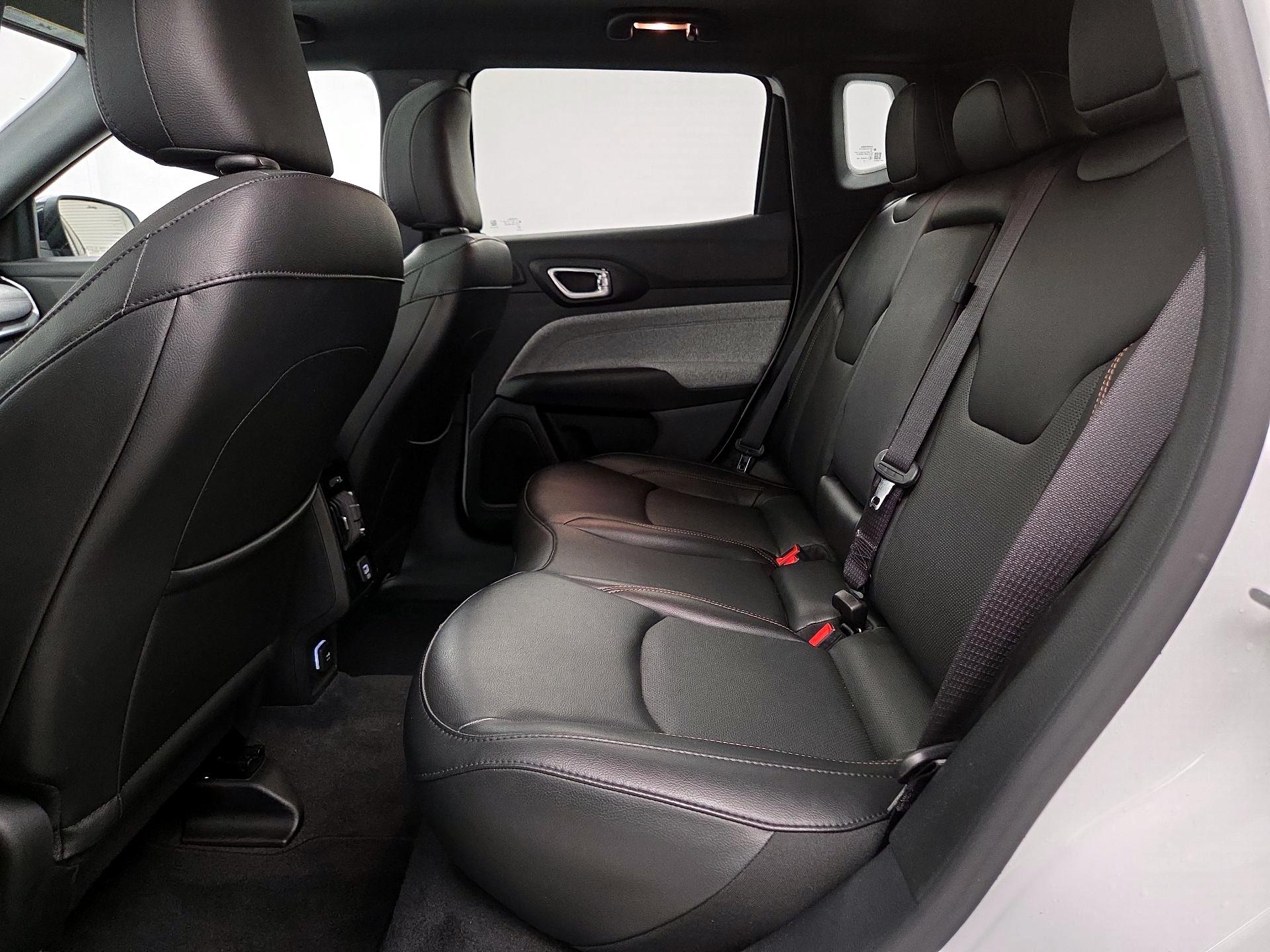 Thumbnail: 2023 Jeep Compass - 20