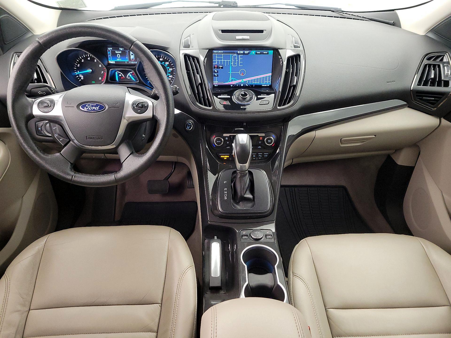 Thumbnail: 2015 Ford Escape - 9
