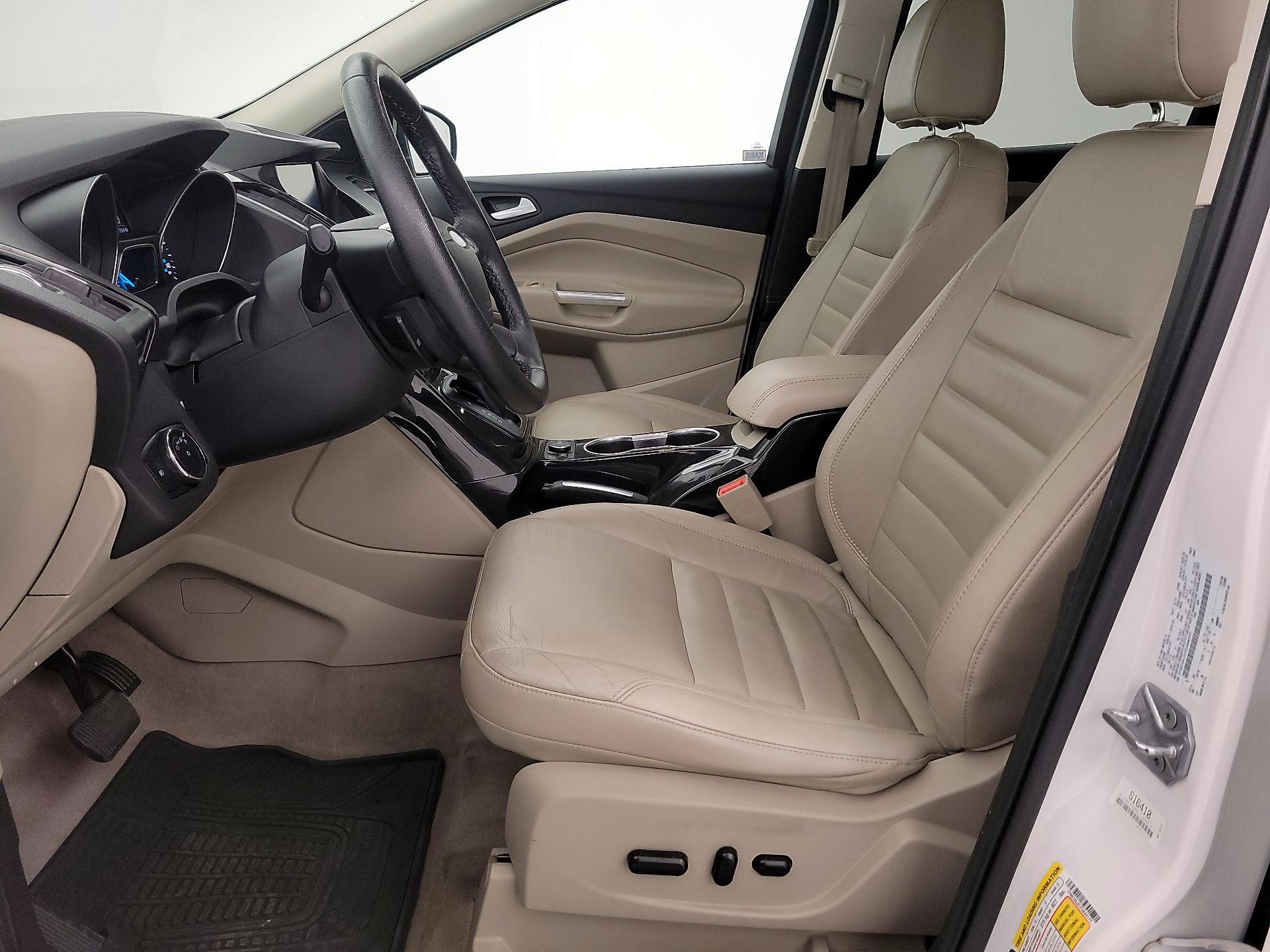 Thumbnail: 2015 Ford Escape - 11