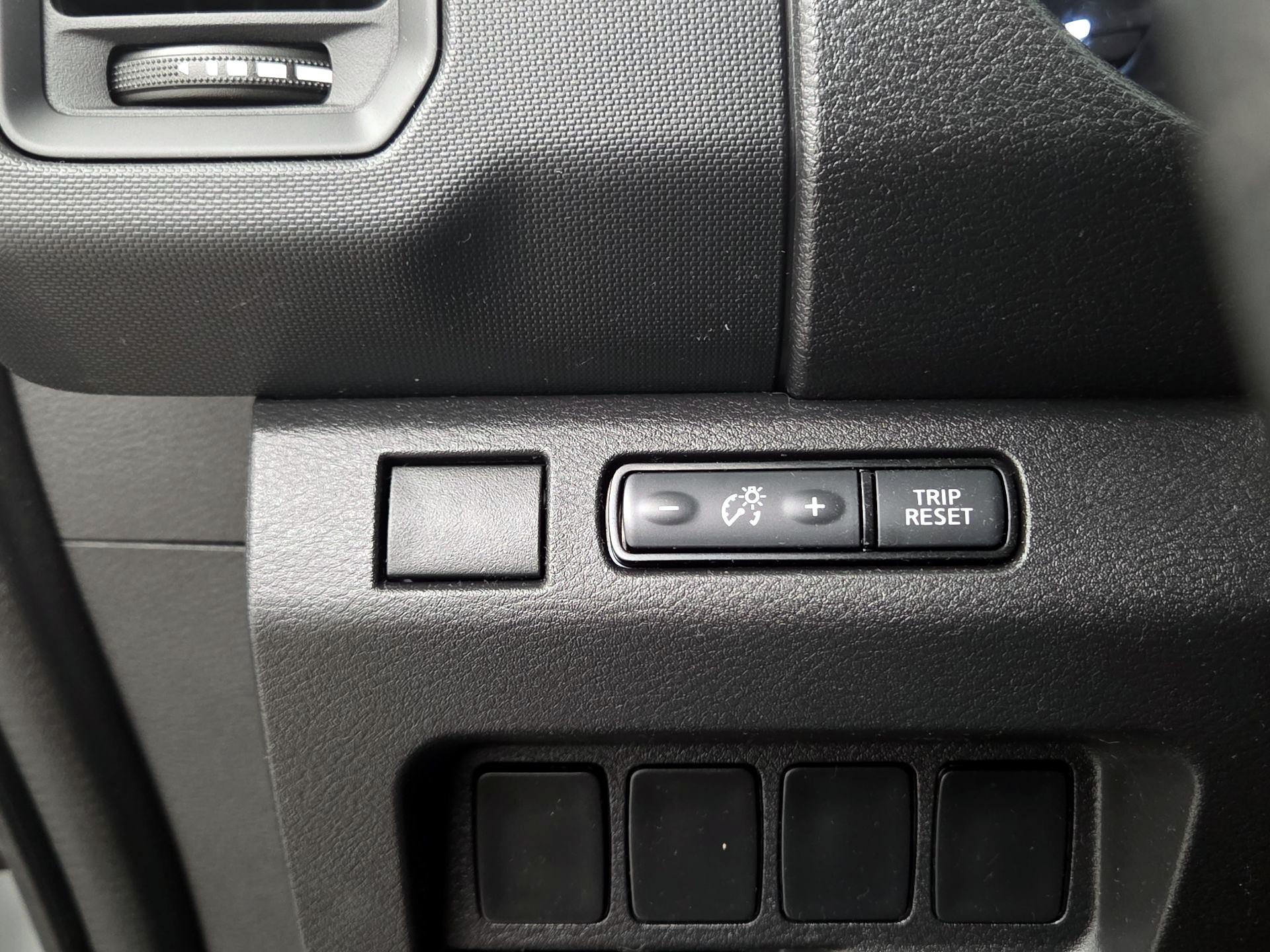 Thumbnail: 2024 Nissan Frontier - 13