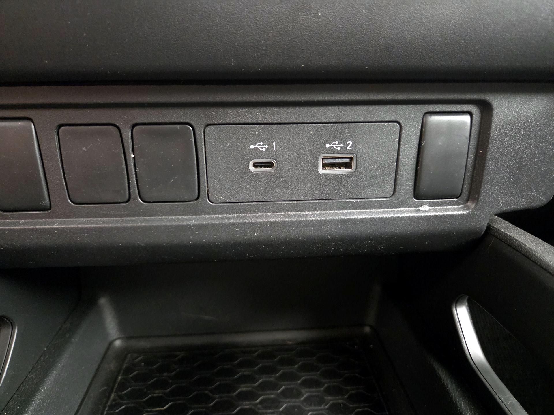 Thumbnail: 2024 Nissan Frontier - 18