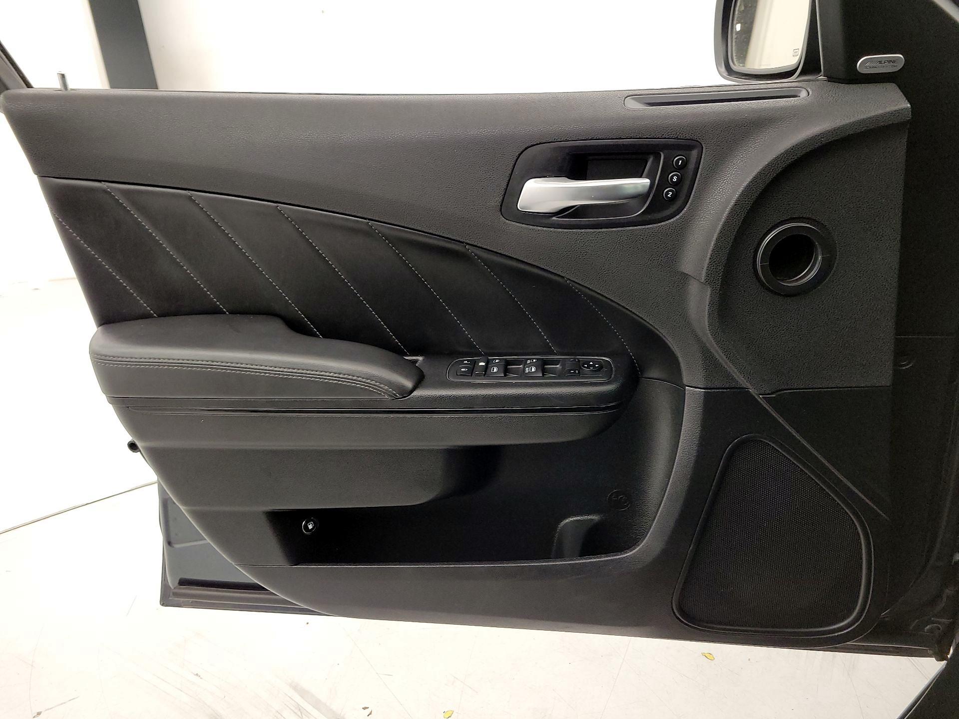 Thumbnail: 2018 Dodge Charger - 12