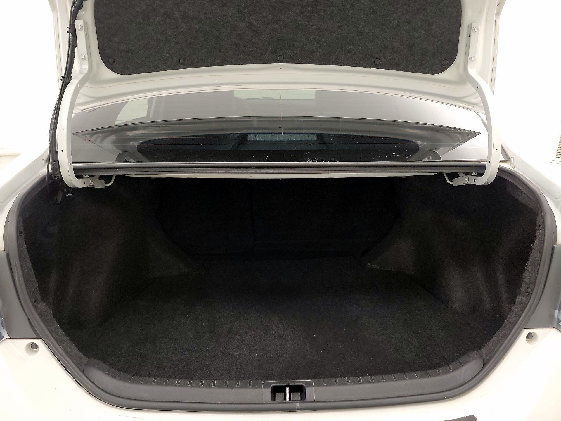 Thumbnail: 2015 Toyota Corolla - 20