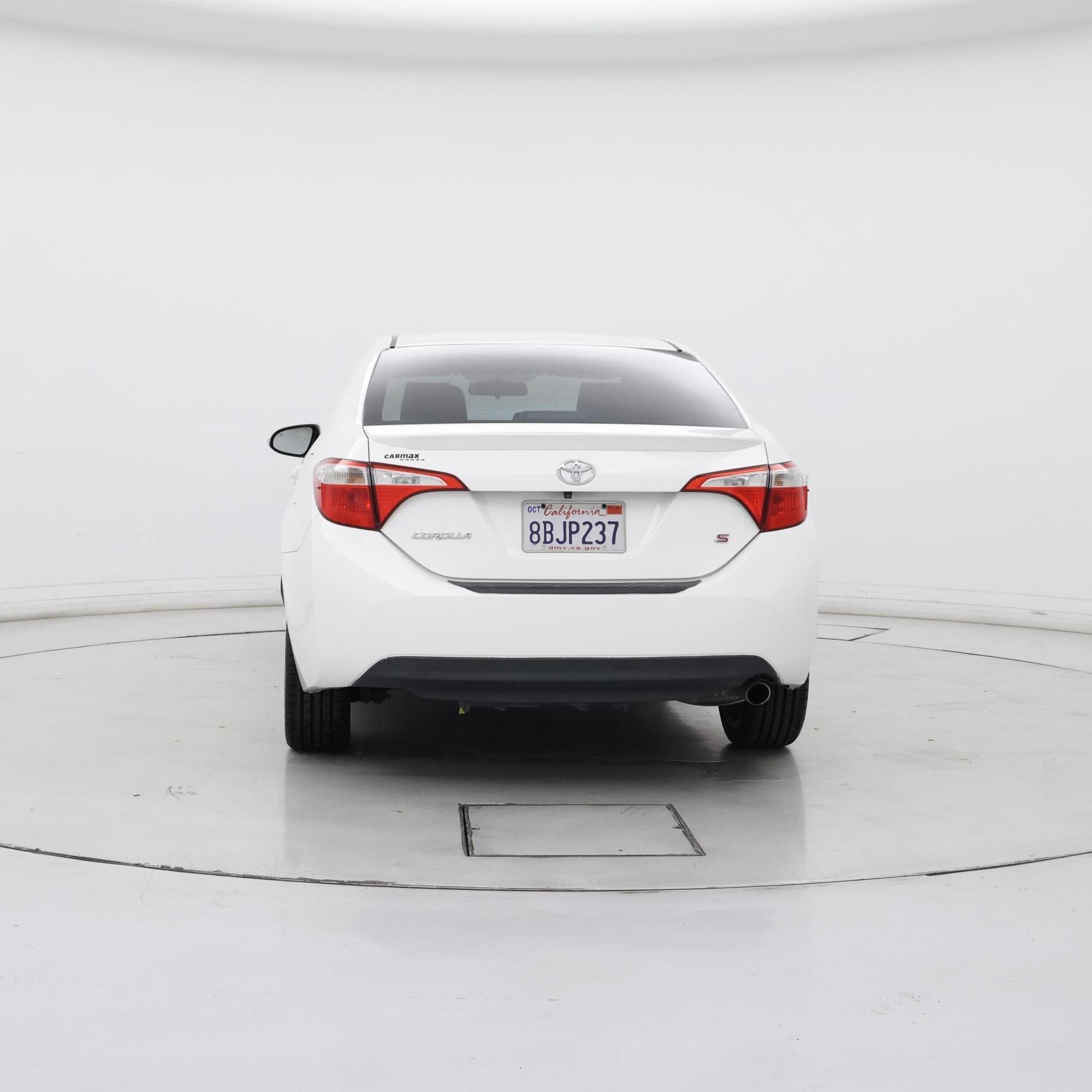 Thumbnail: 2015 Toyota Corolla - 6