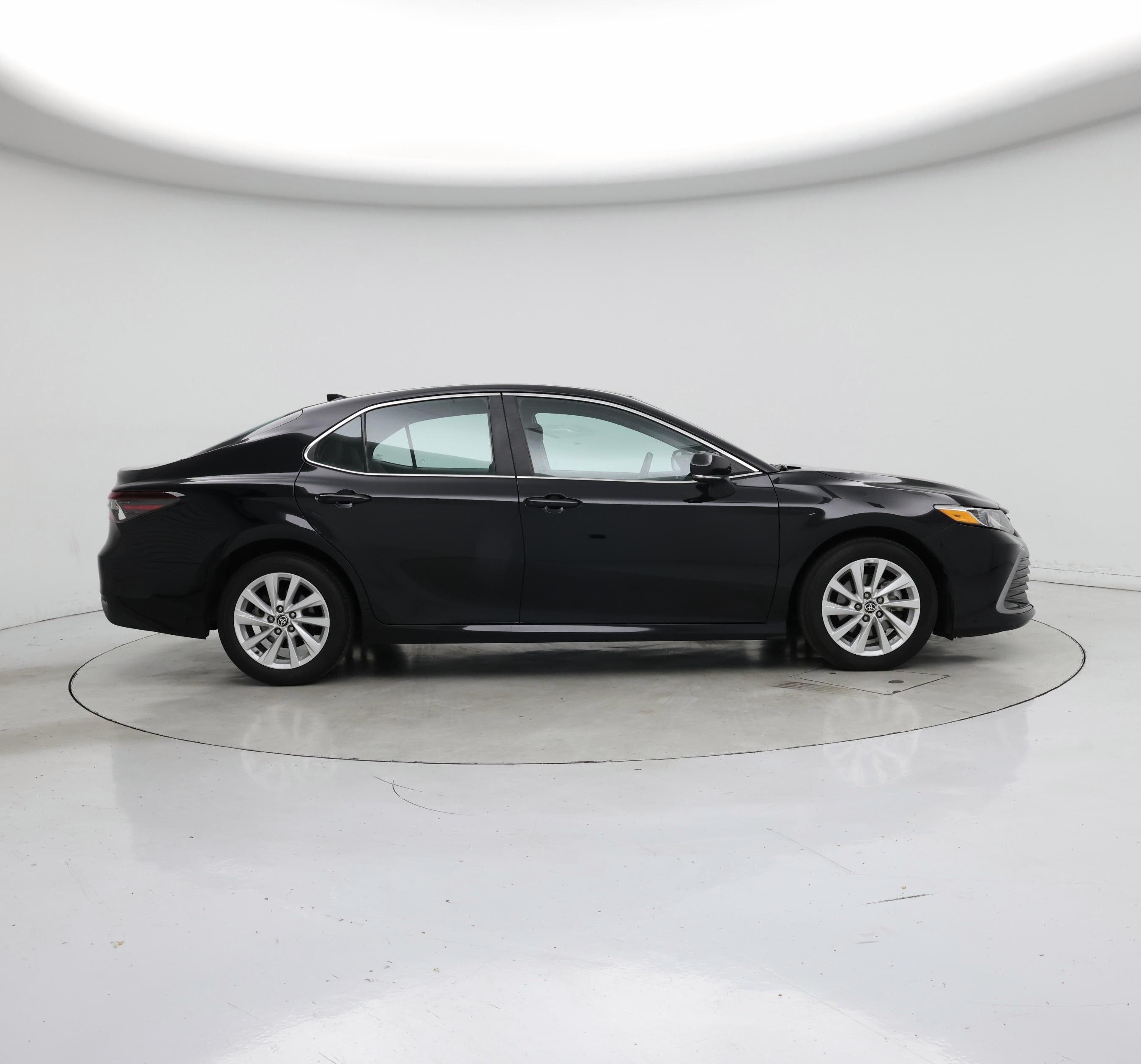 Thumbnail: 2022 Toyota Camry - 7
