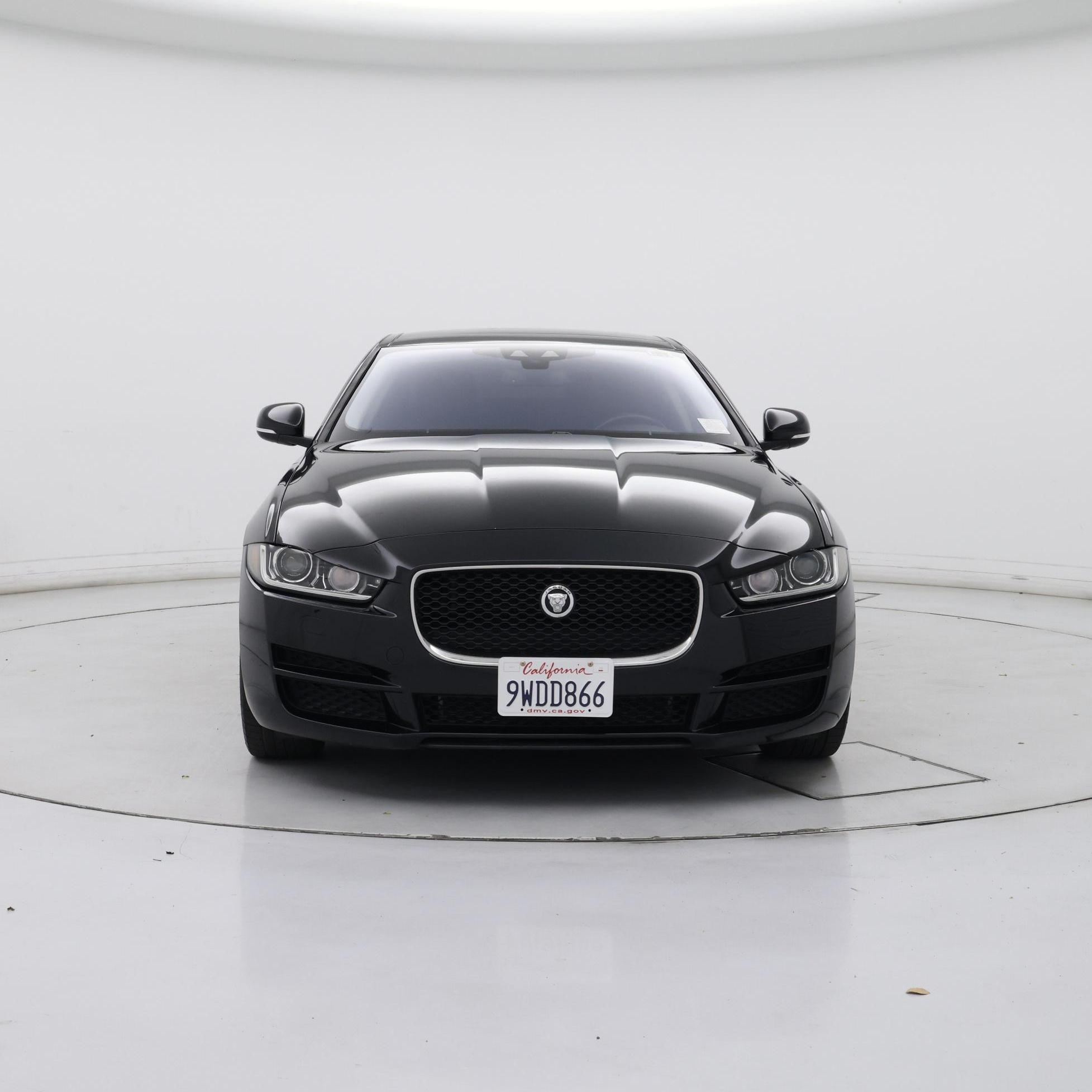Thumbnail: 2017 Jaguar XE - 5