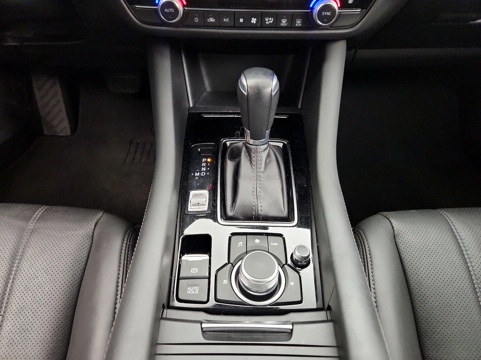 2021 Mazda MAZDA6 Grand Touring - Photo 18