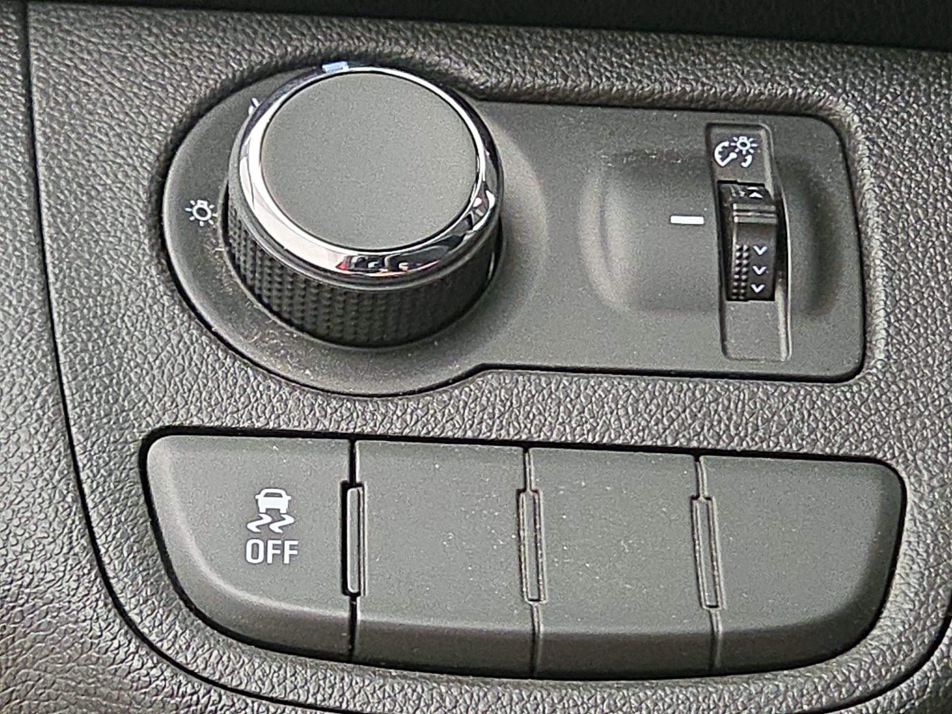 Thumbnail: 2020 Chevrolet Spark - 13