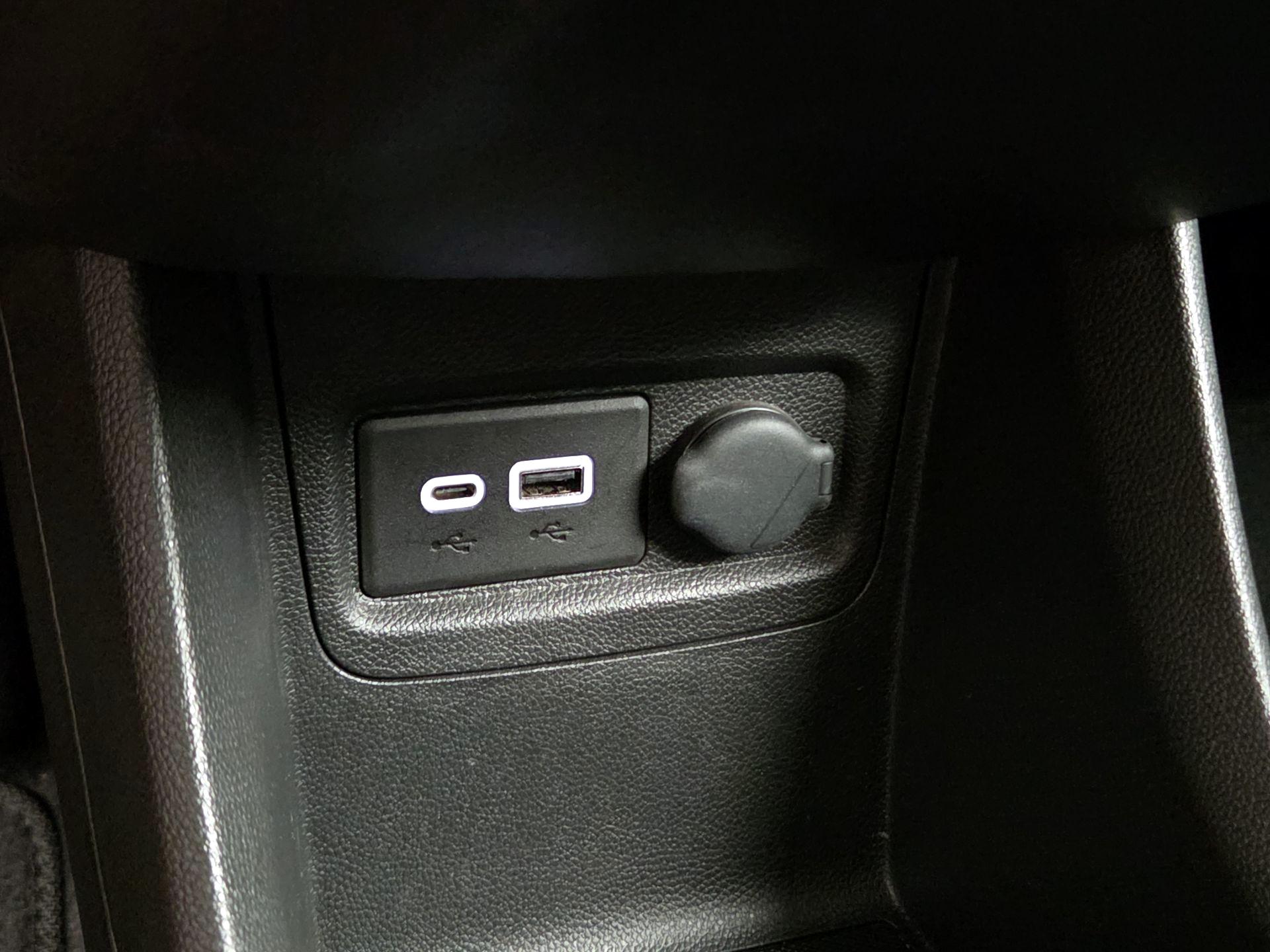 Thumbnail: 2020 Chevrolet Spark - 18