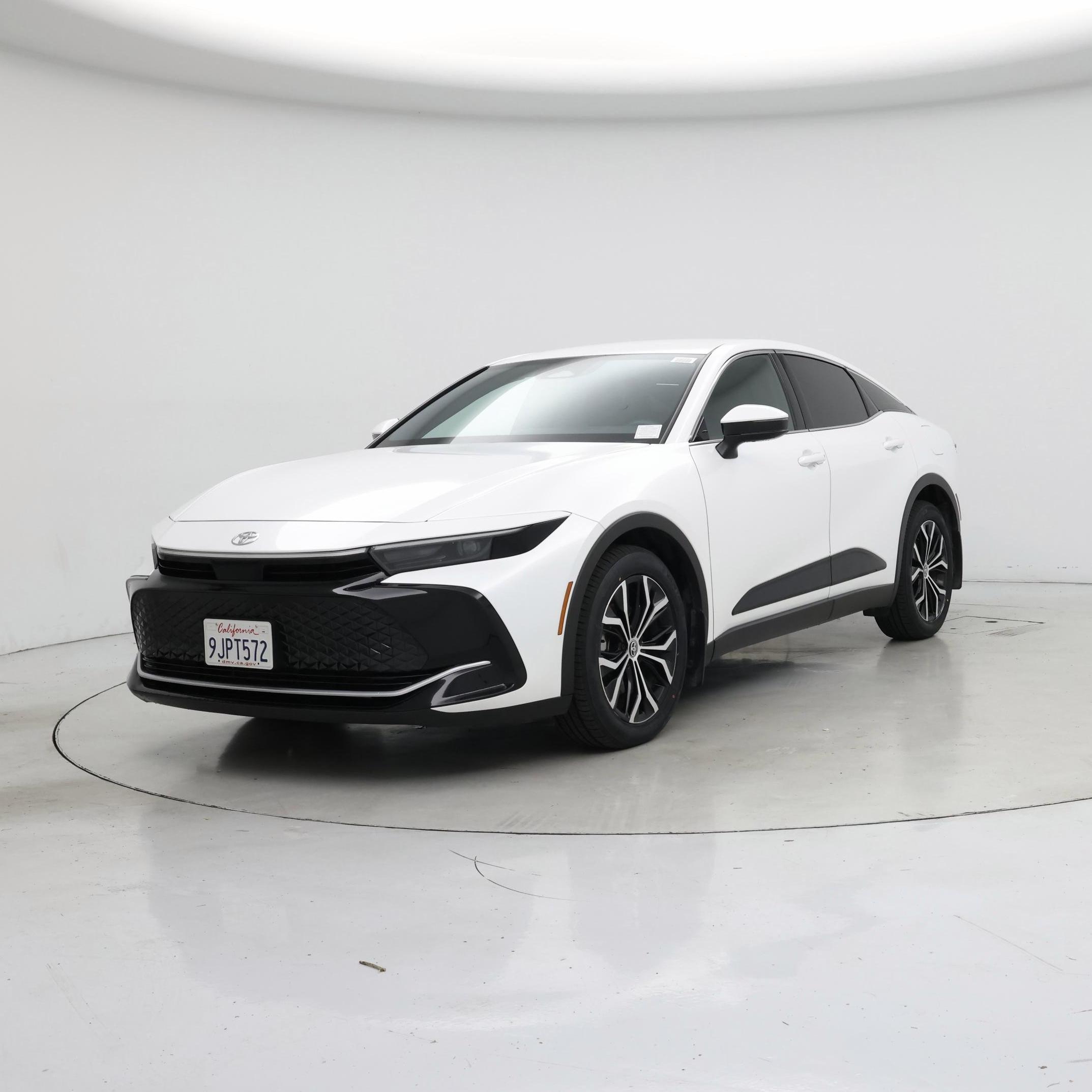 Thumbnail: 2023 Toyota Crown - 4
