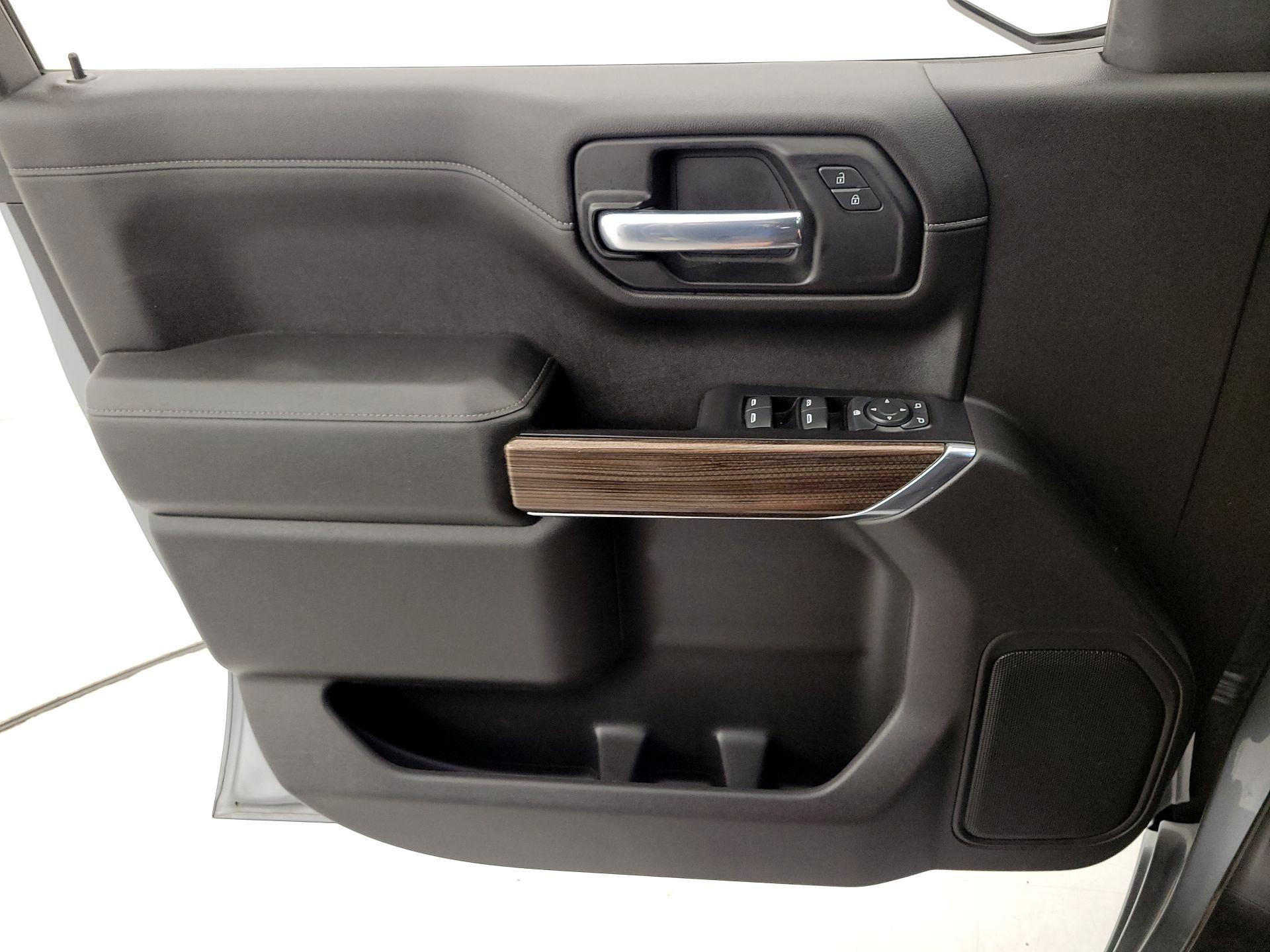 Thumbnail: 2020 Chevrolet Silverado 1500 - 12