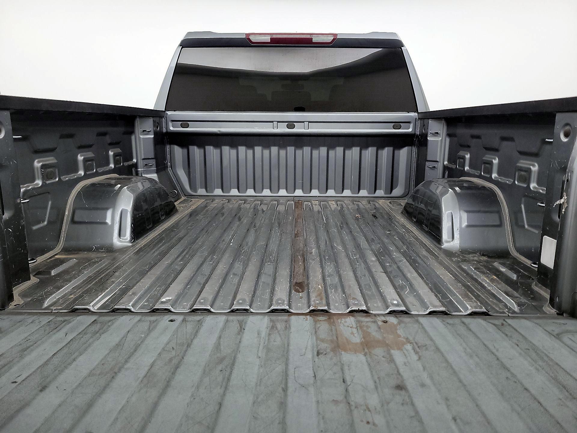 Thumbnail: 2020 Chevrolet Silverado 1500 - 20
