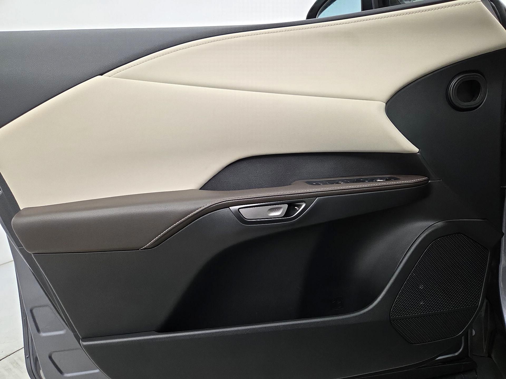 Thumbnail: 2023 Lexus RX - 12