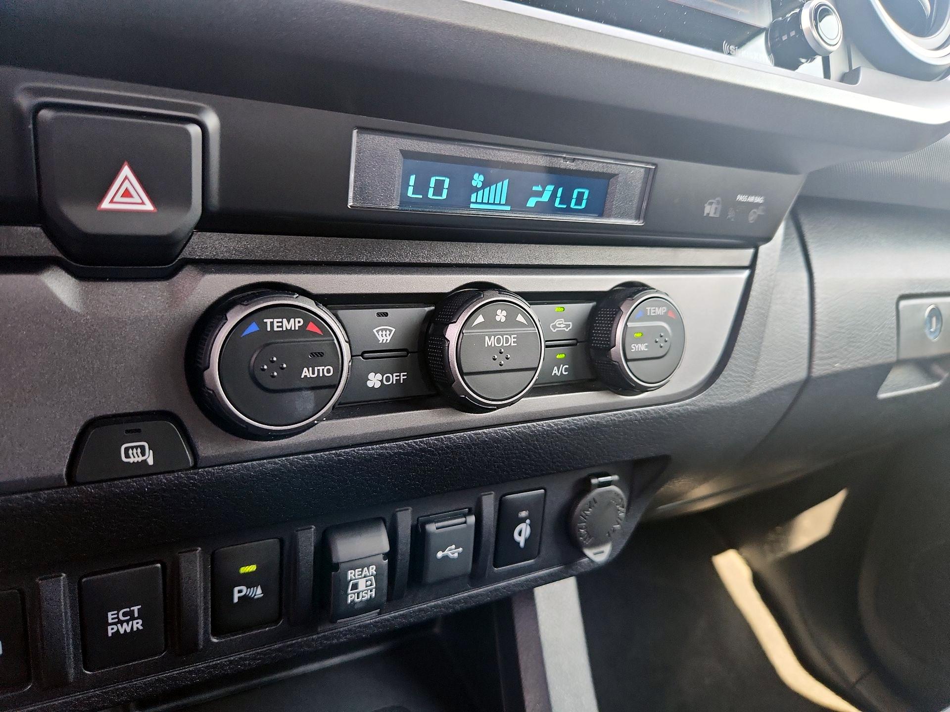 Thumbnail: 2021 Toyota Tacoma - 14